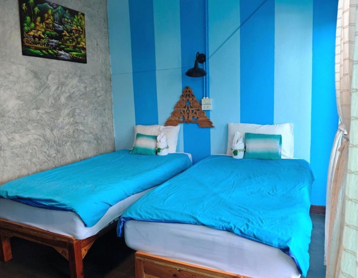 Retro At Phra Sing Guest house *