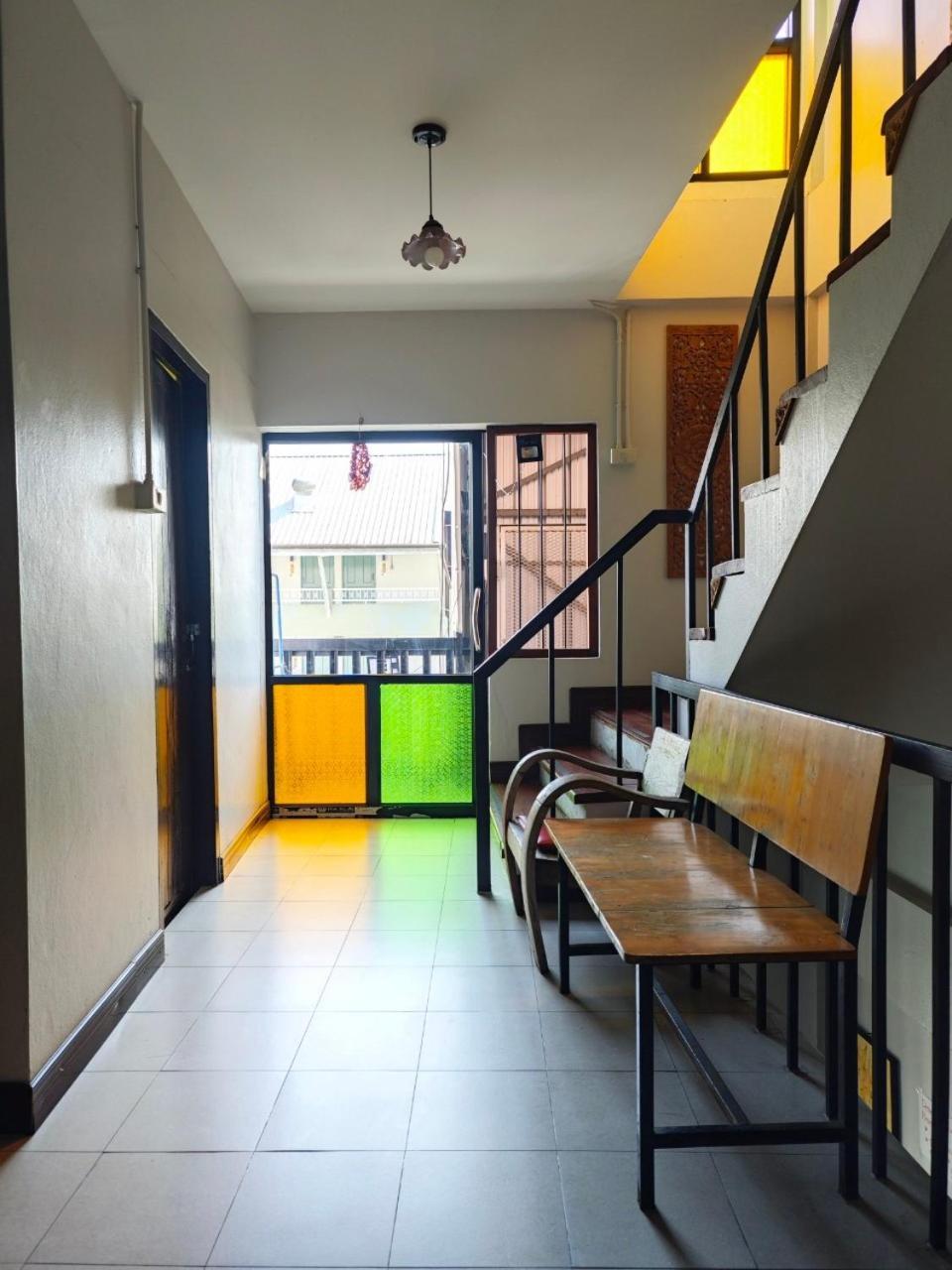 Guest house Retro At Phra Sing Chiang Mai