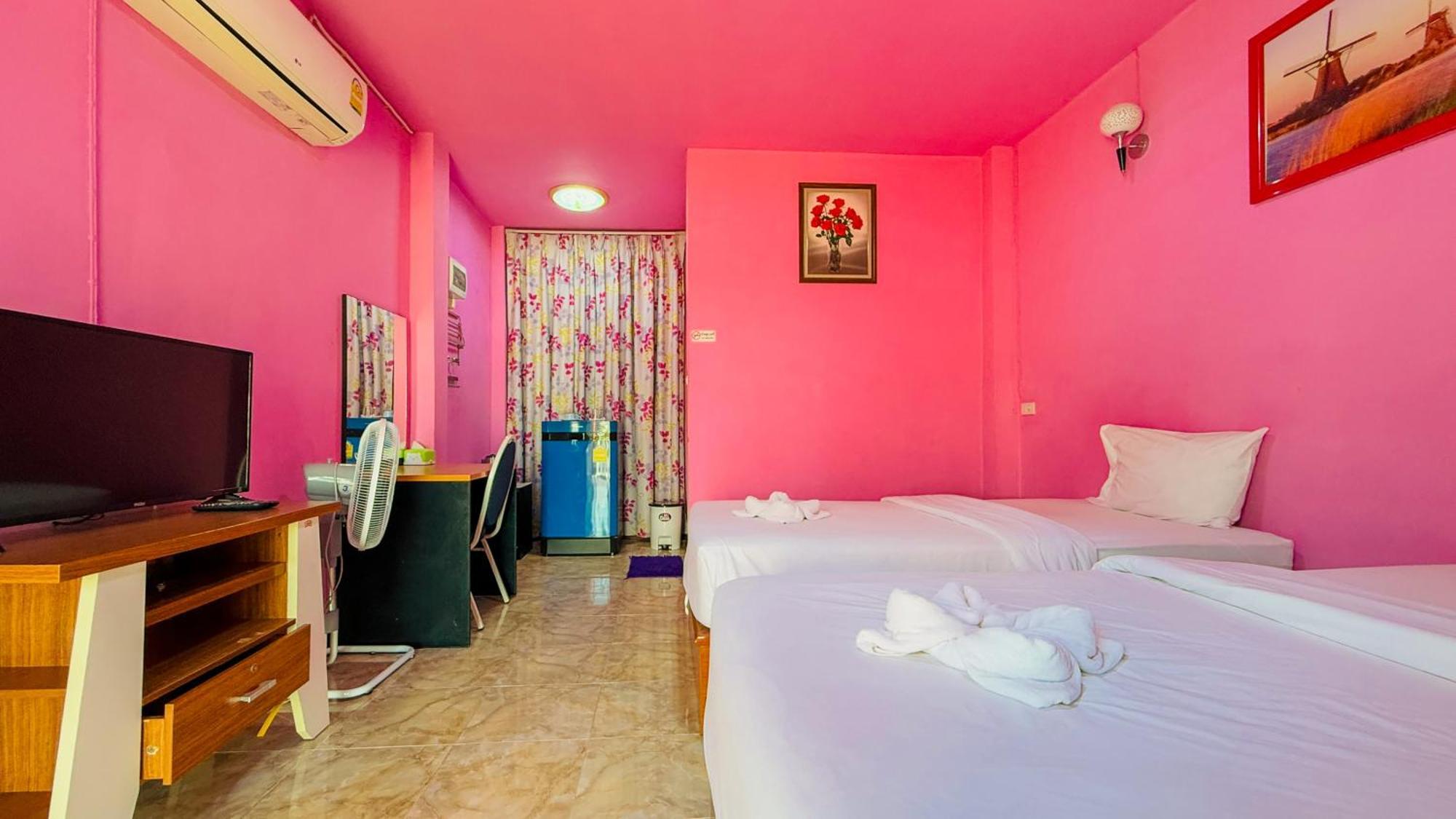 Pruksa Hotel 3*