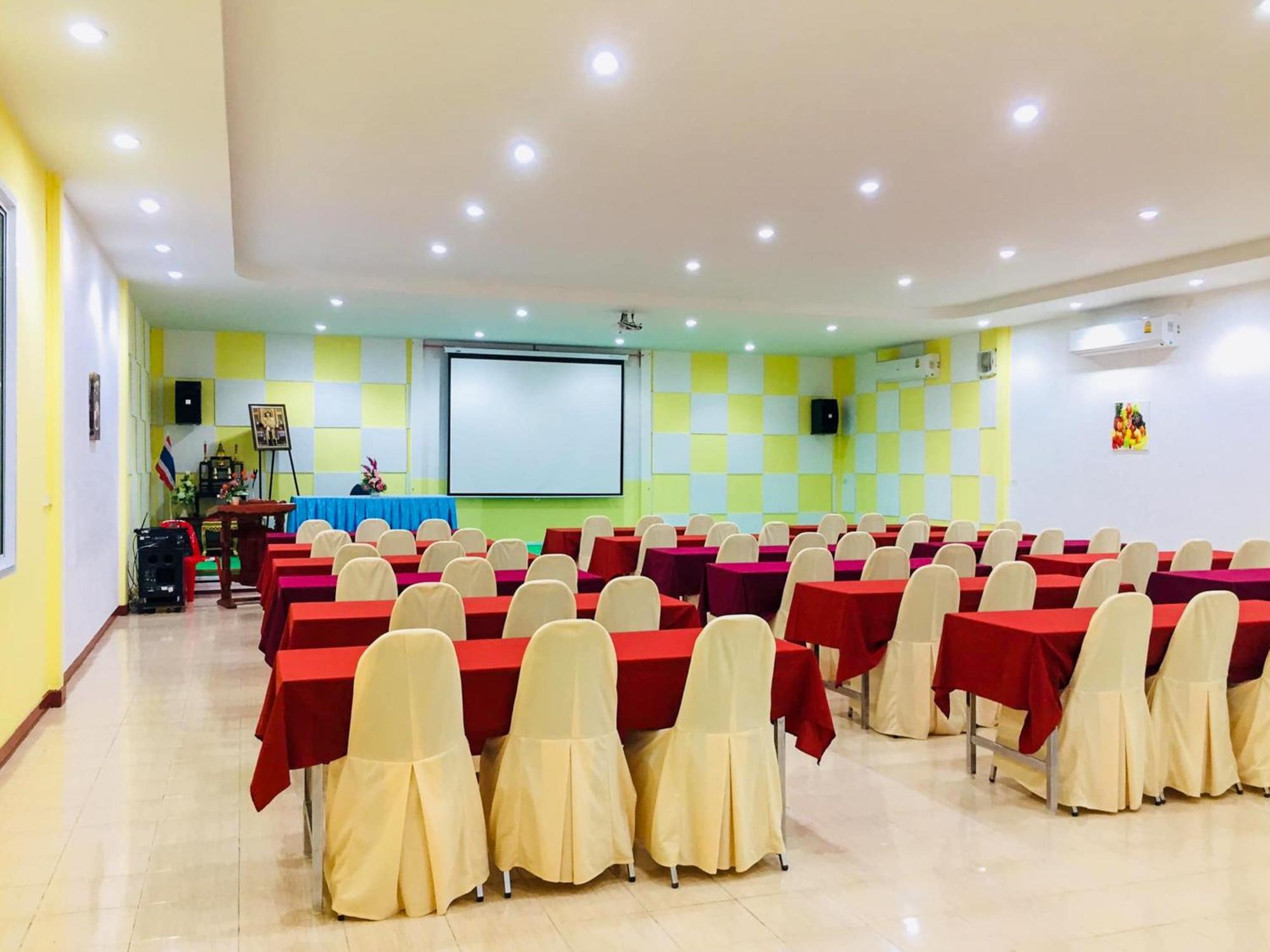 Hotel Pruksa Det Udom