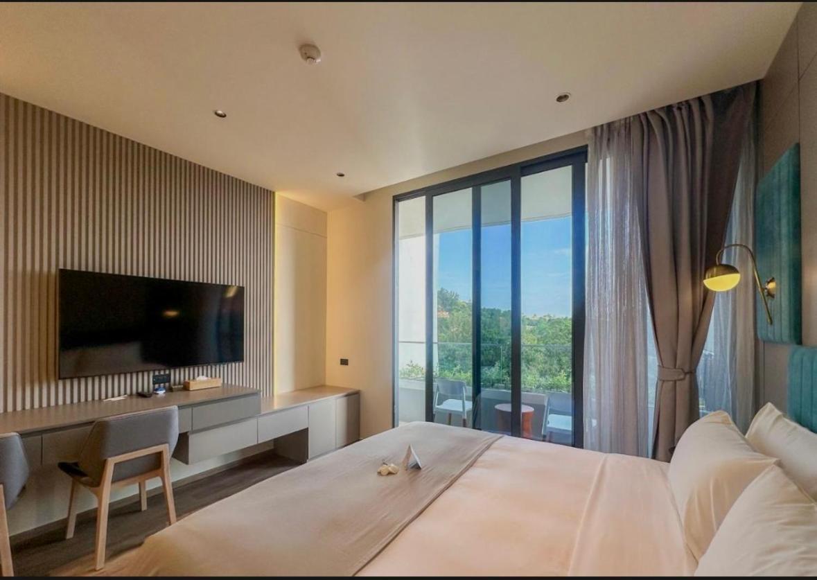 La And 4*