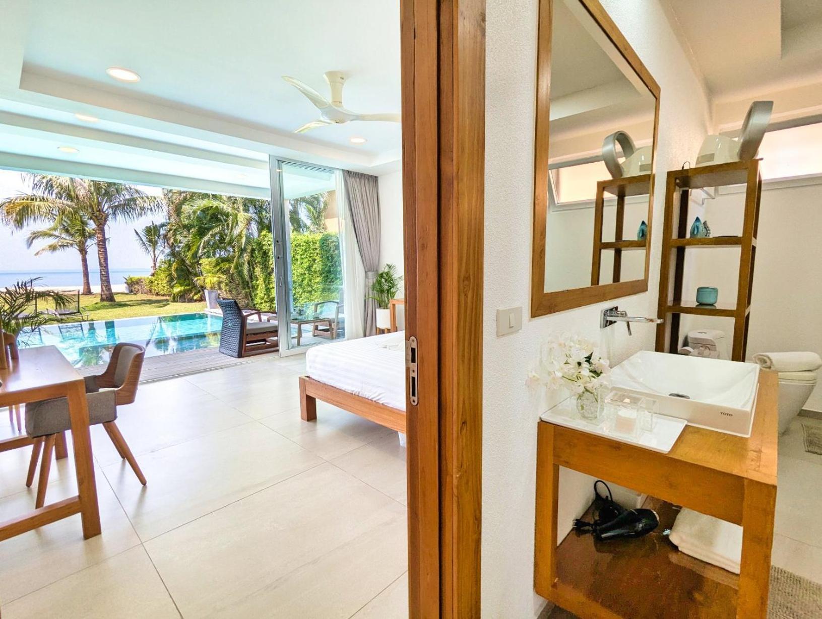 Luxury & Sea View And Private Pool Apartment