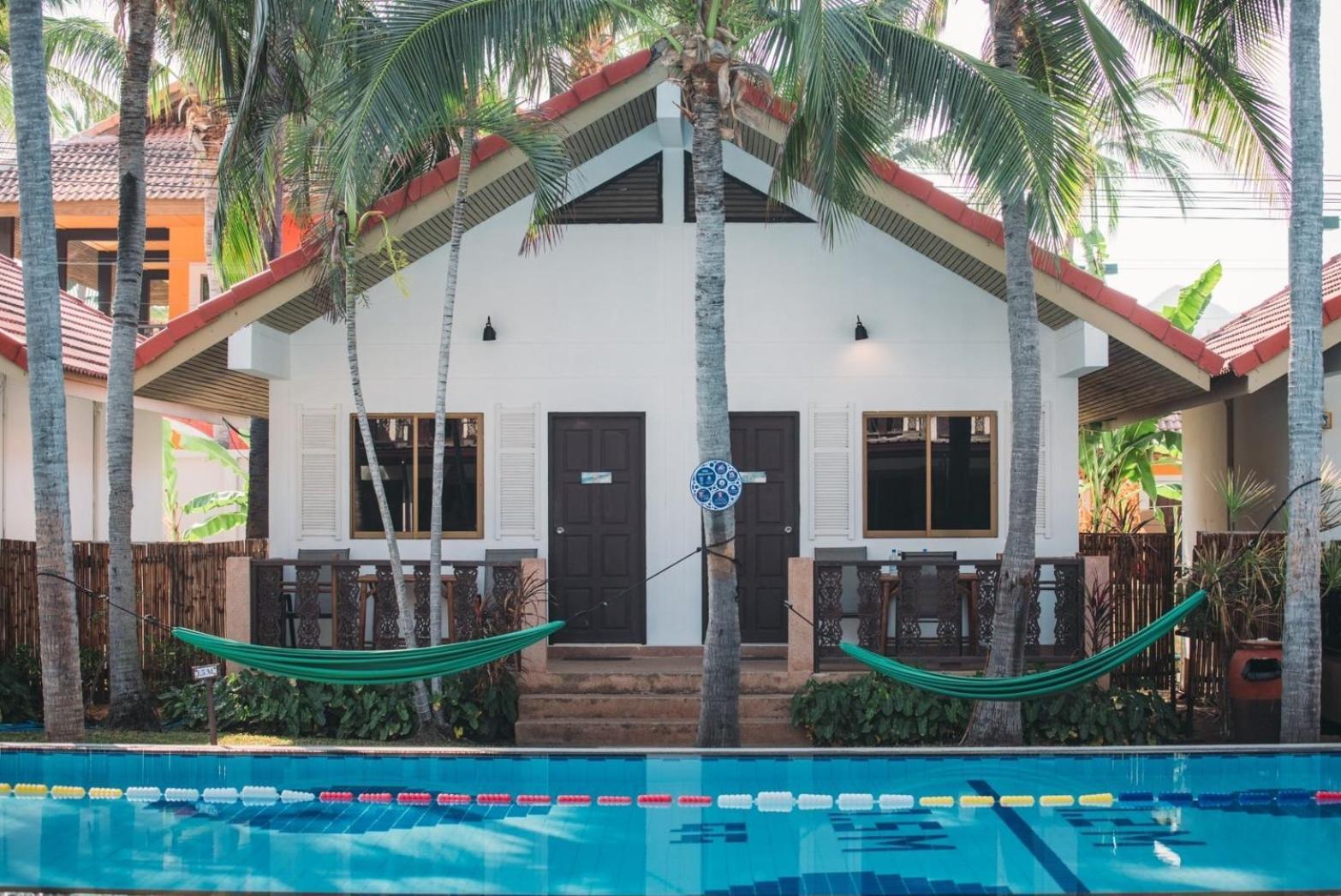 Dolphin Bay Resort Sam Roi Yot