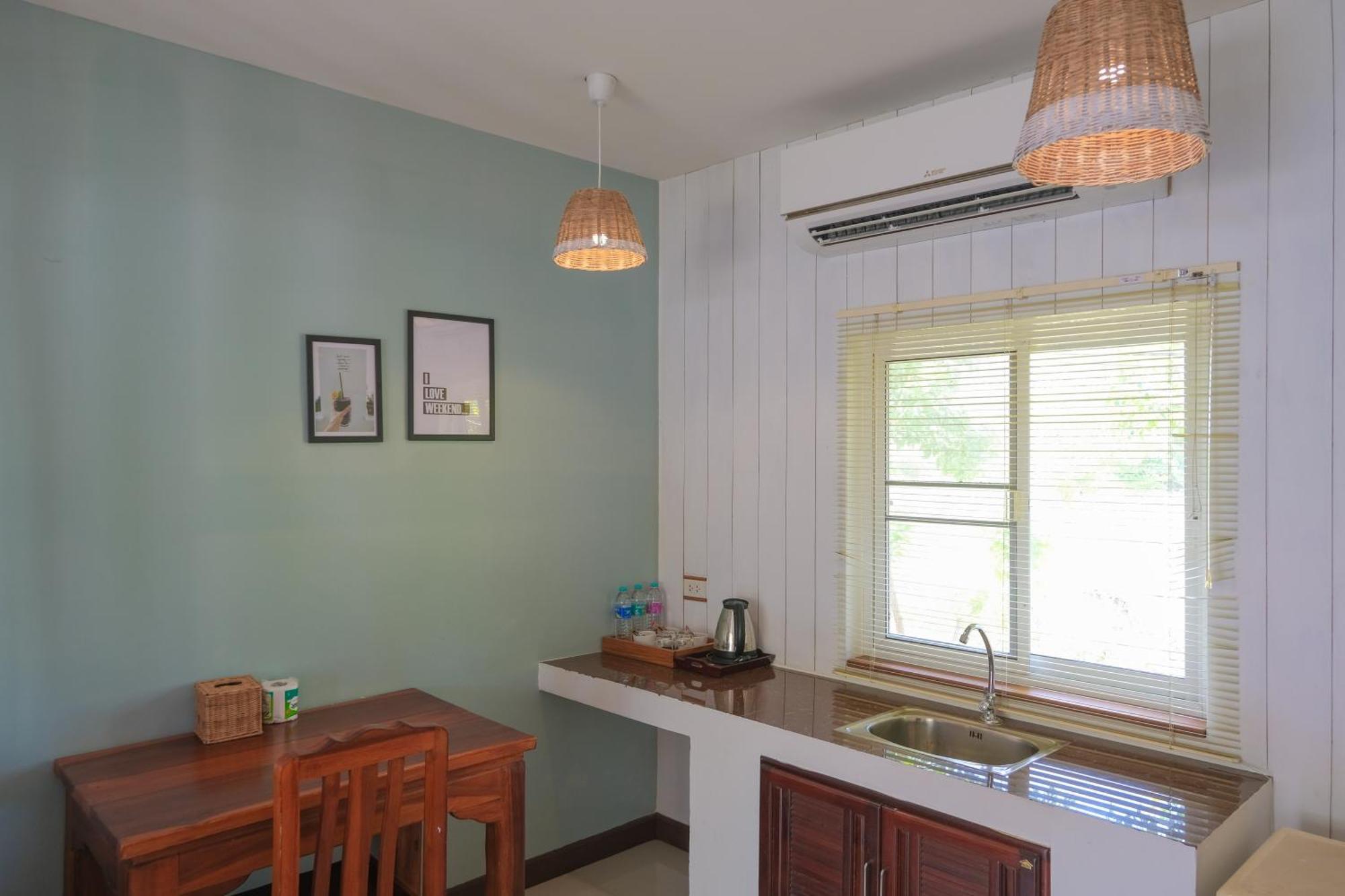 Guest house Ther เธอ Pran Buri
