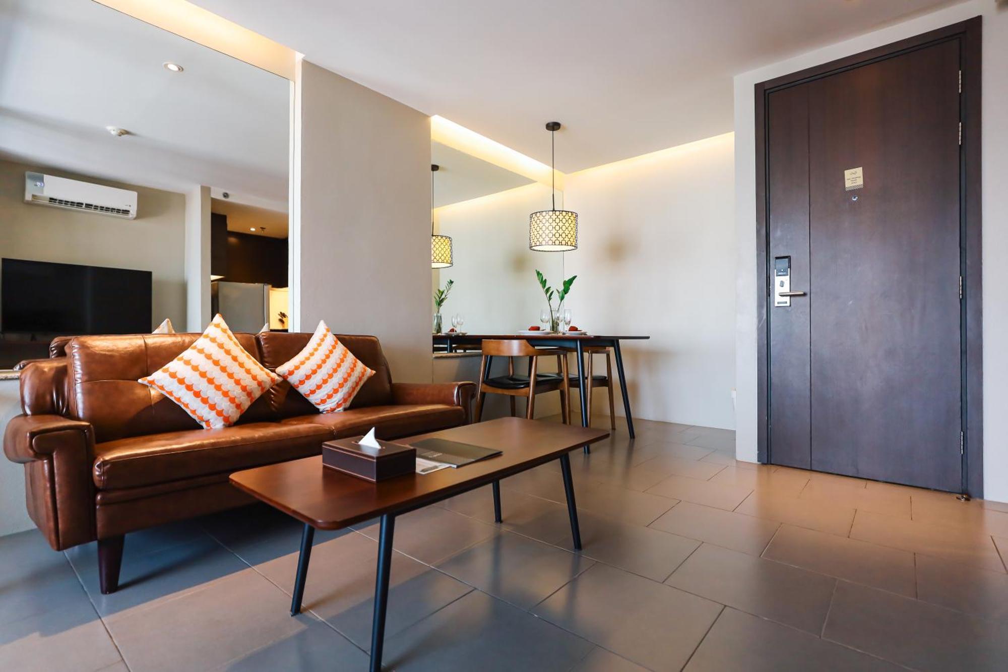Aparthotel Balcony Courtyard Sriracha & Serviced 5*