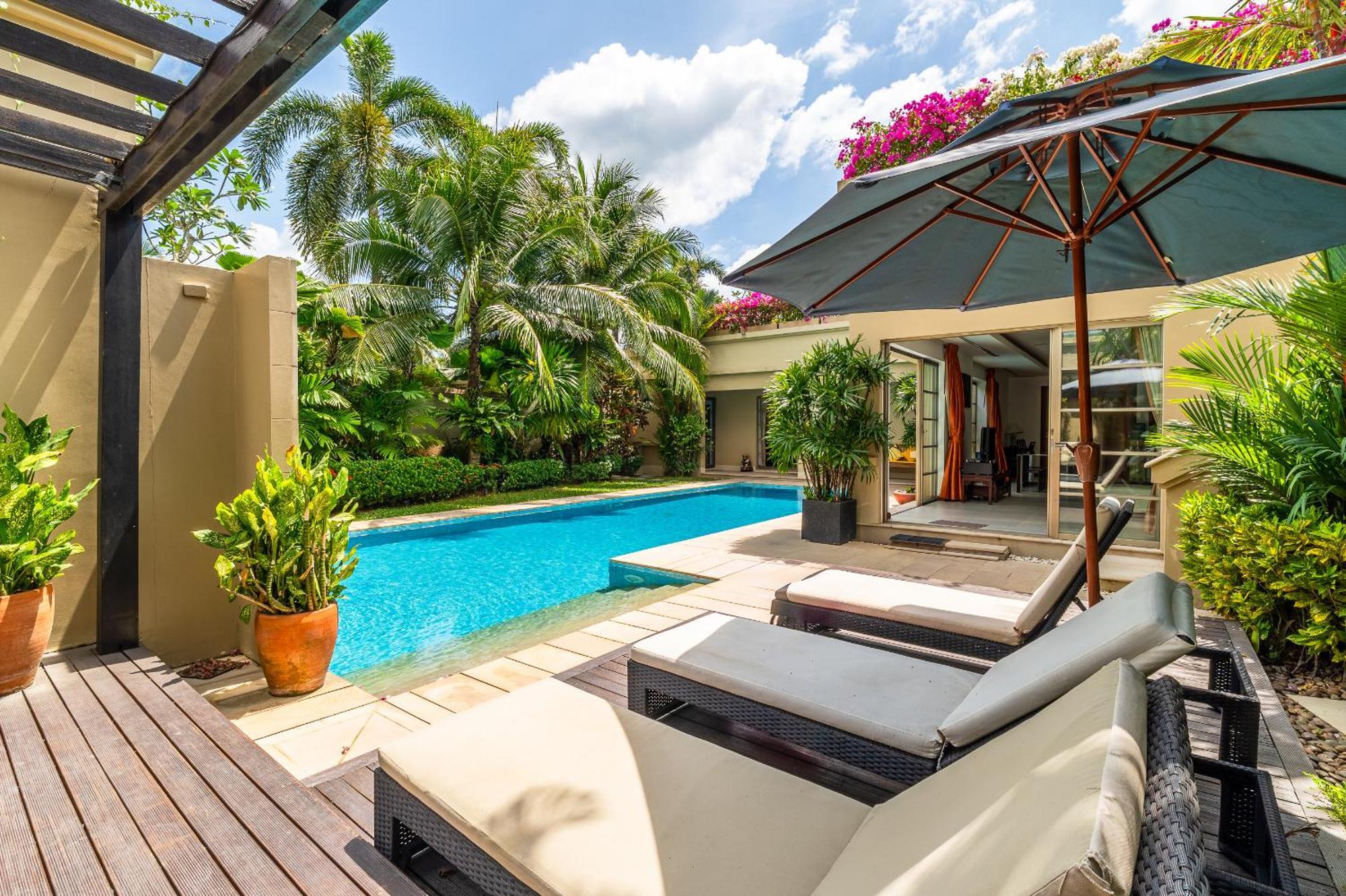 The - Private Retreat, 10-min Walk To Bangtao Villa Phuket