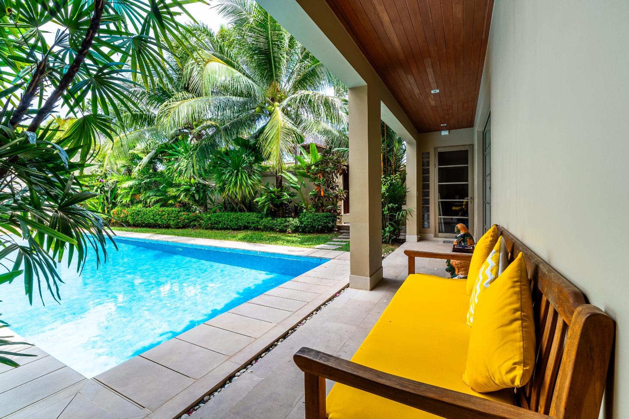 The - Private Retreat, 10-min Walk To Bangtao Villa *