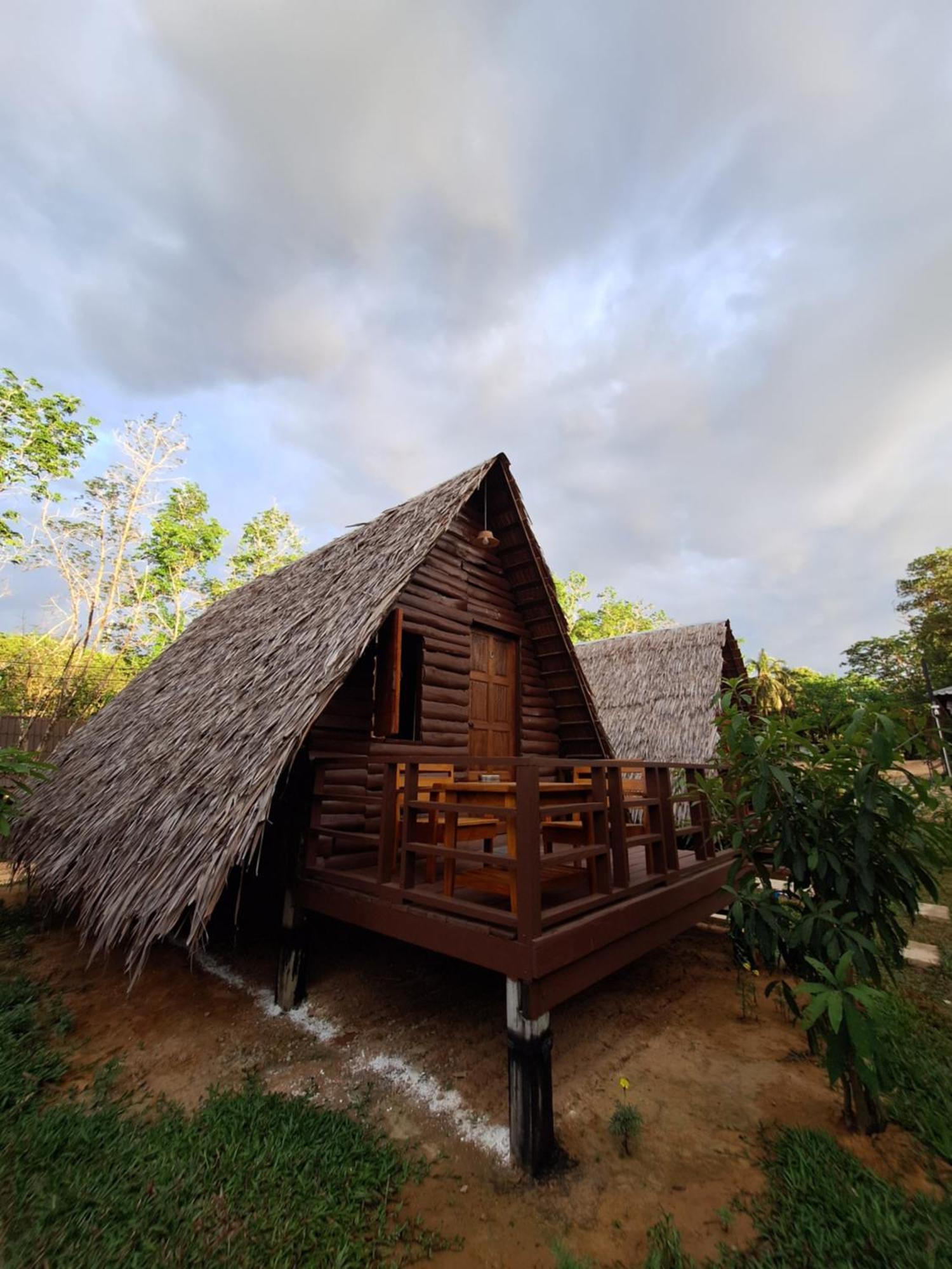 Phu Aunna Resort Koh Phayam
