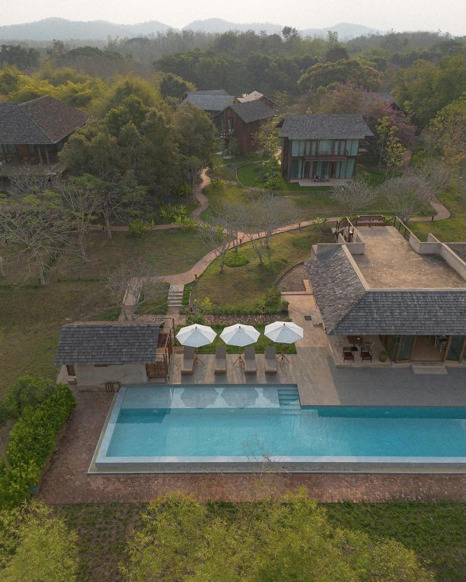 Resort Nachan The Antique Courtyard