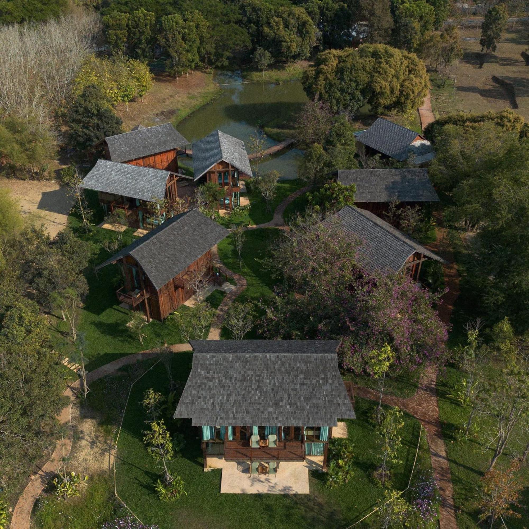 Nachan The Antique Courtyard Resort *