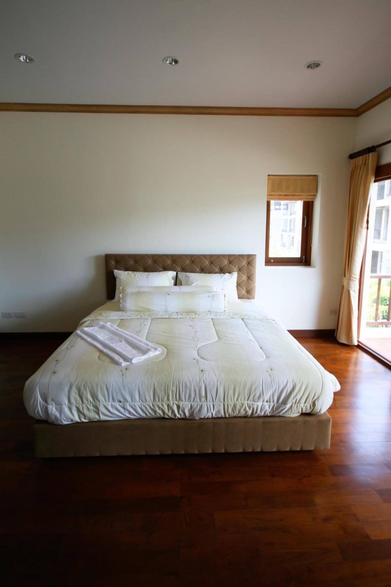 Resort Bangtao Tropical And Ban Lum Fuang