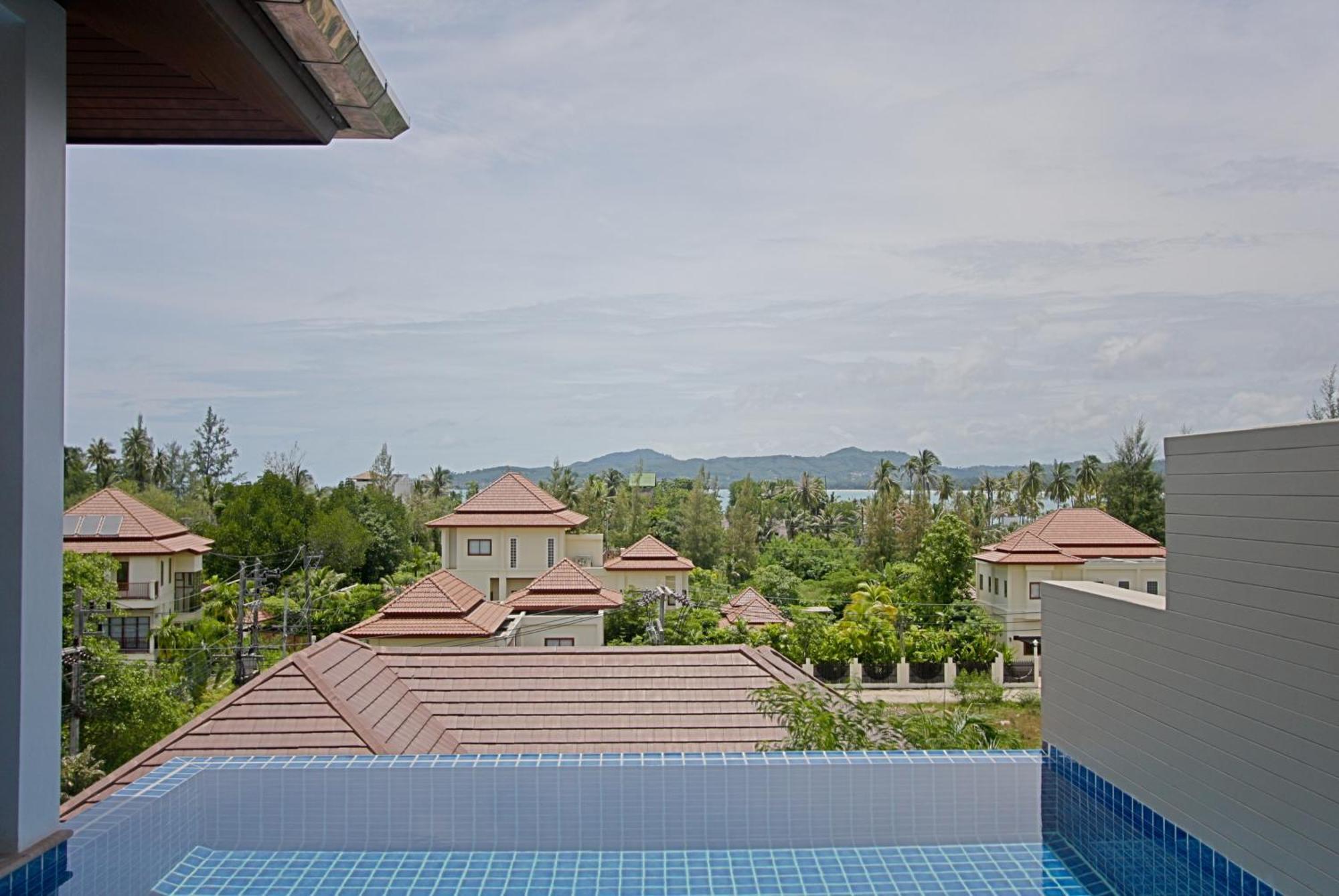 Bangtao Tropical And Resort *