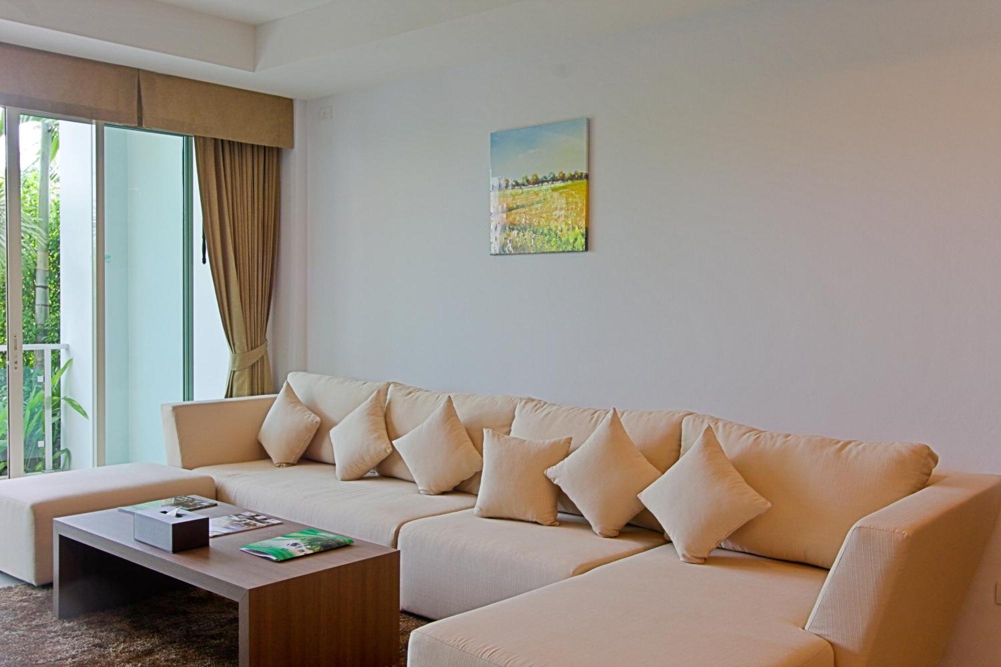 Bangtao Tropical And Resort Ban Lum Fuang