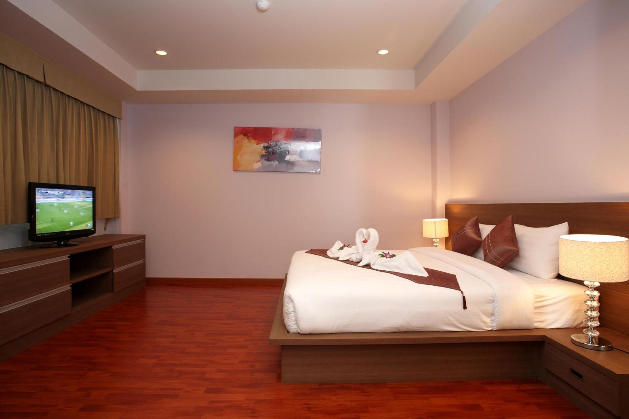 Bangtao Tropical And Ban Lum Fuang