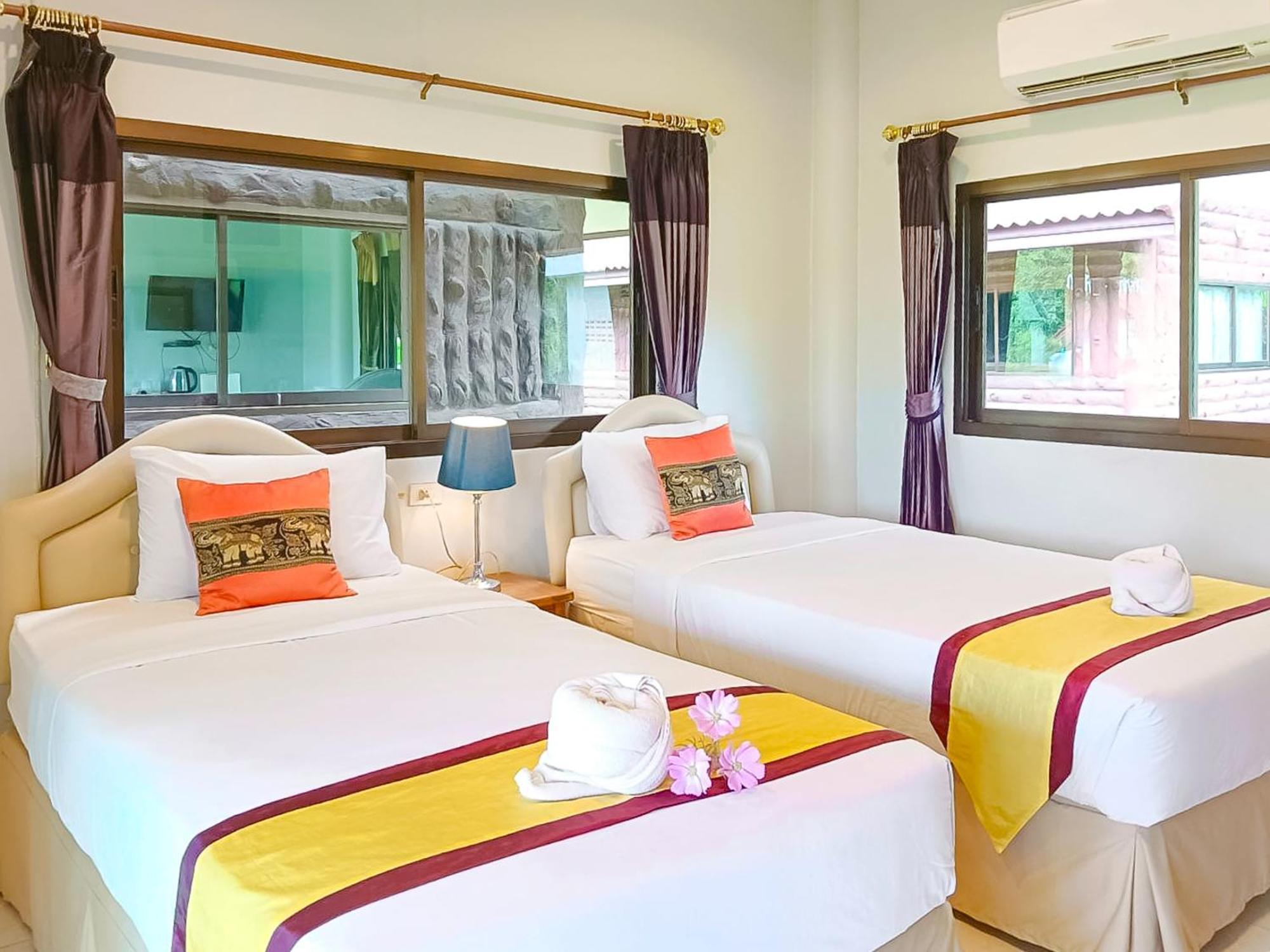 Saitharn Iyara Hotel Sai Yok