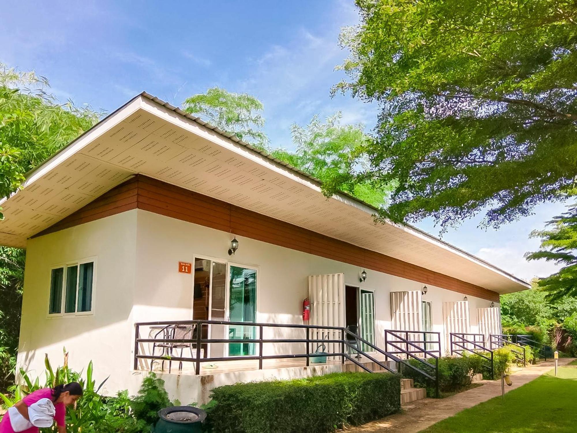 Hotel Saitharn Iyara