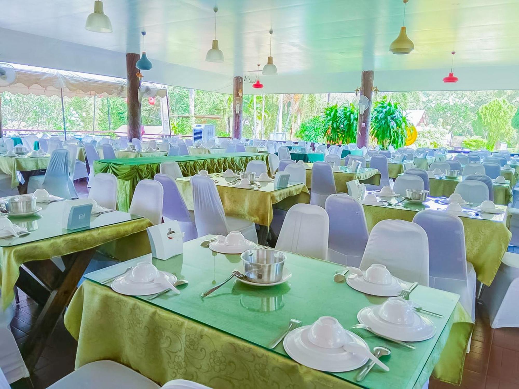 Saitharn Iyara Hotel