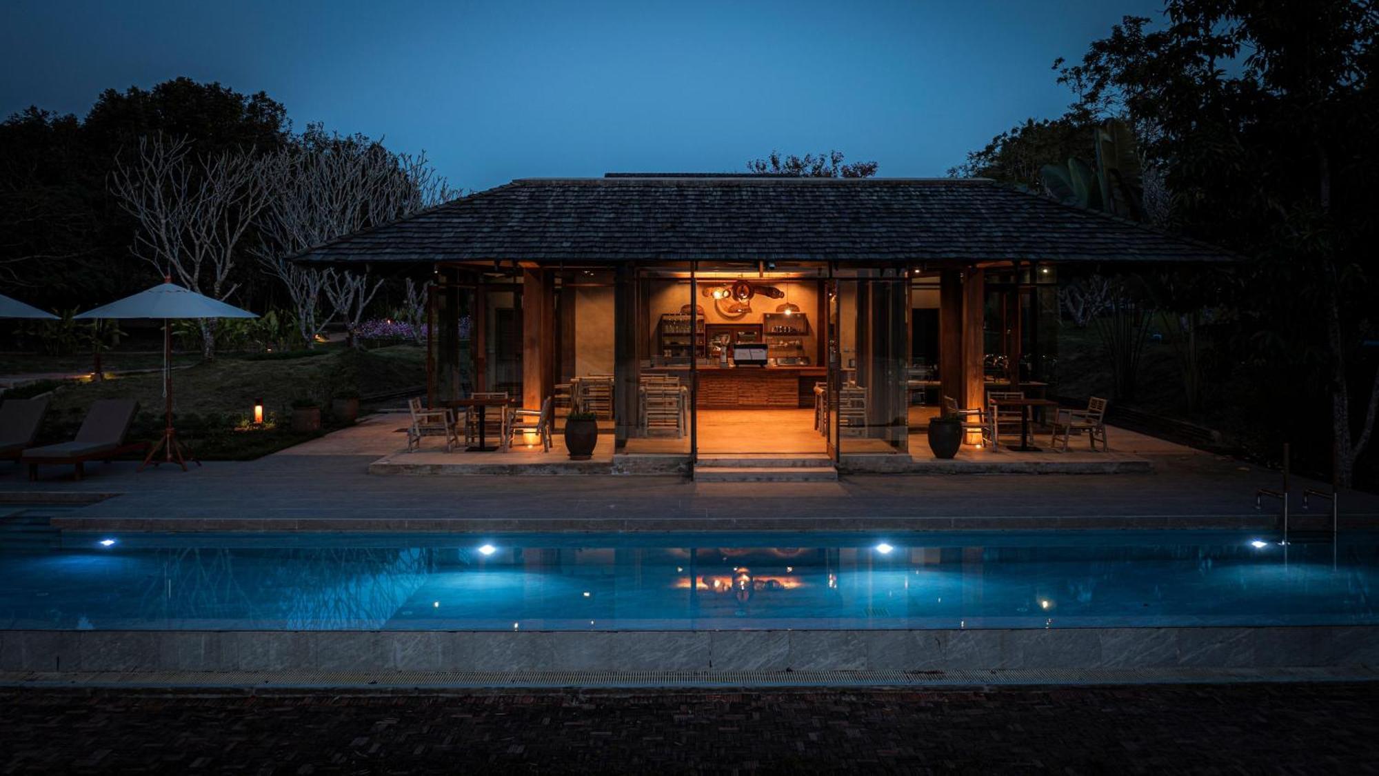 Nachan The Antique Courtyard *