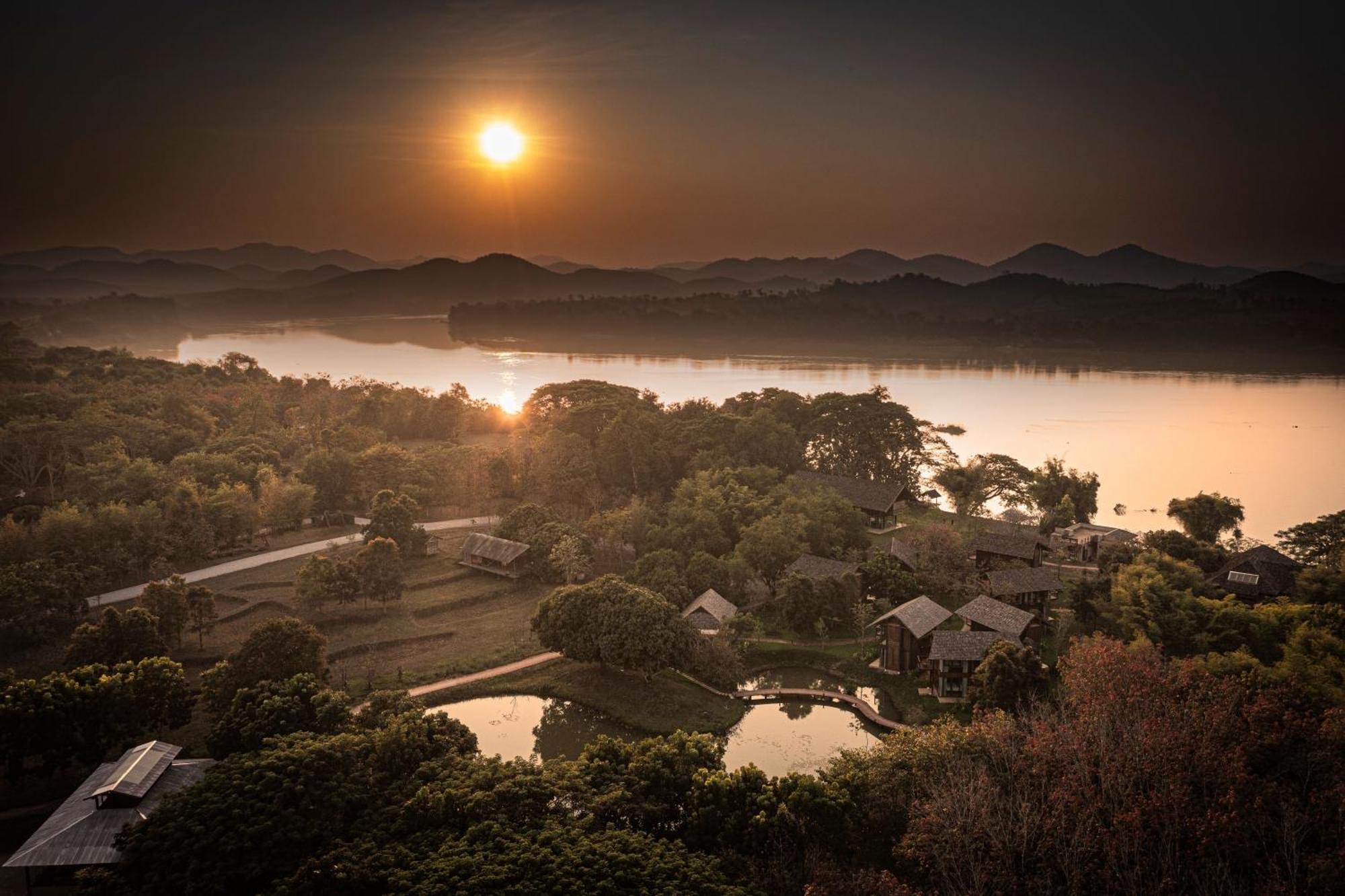 Nachan The Antique Courtyard Resort Chiang Khan