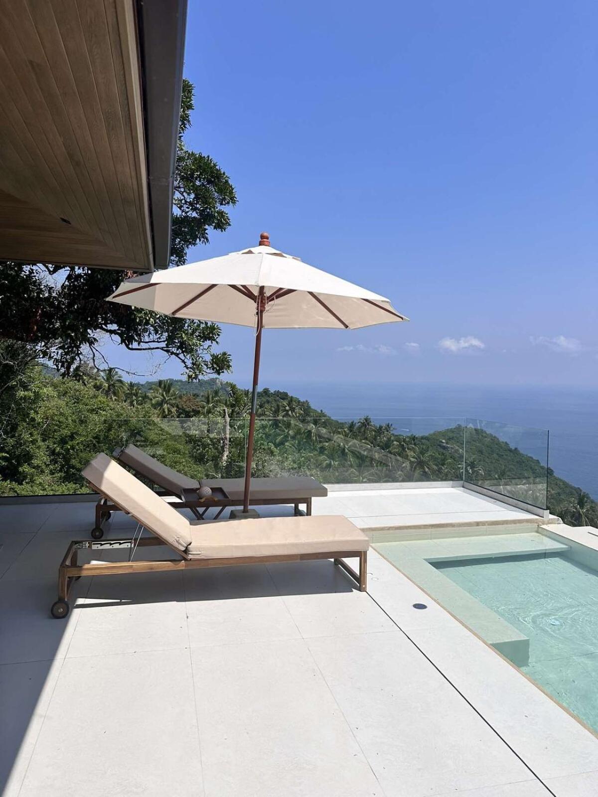 Kohtao Villa *