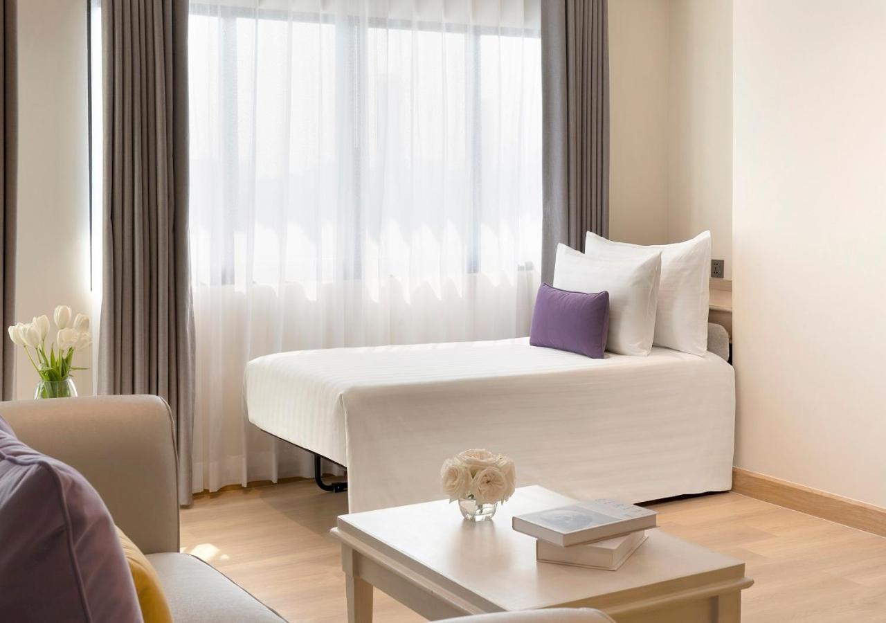 Centre Point Sukhumvit 10 Hotel 4*