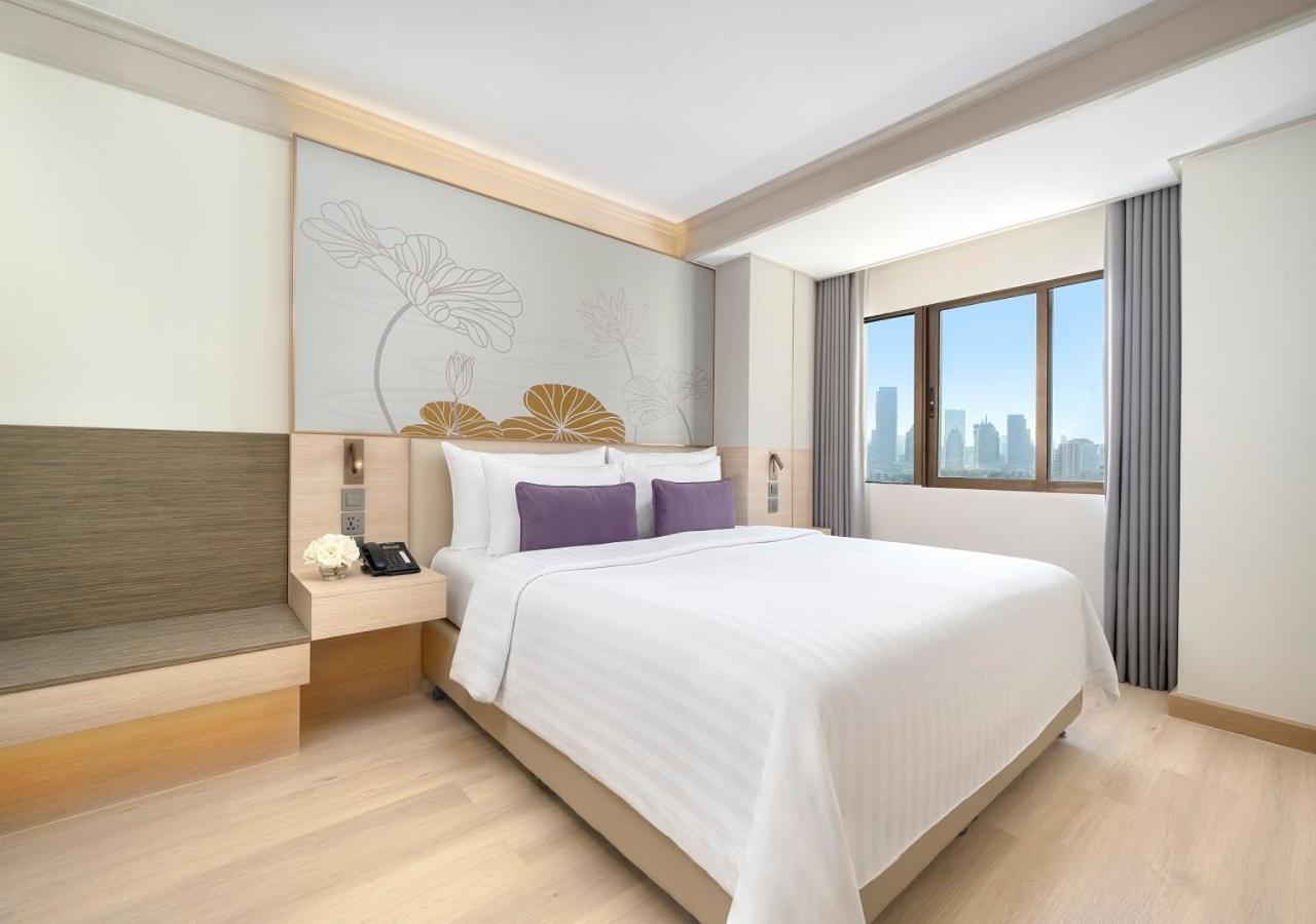Centre Point Sukhumvit 10 Hotel Bangkok