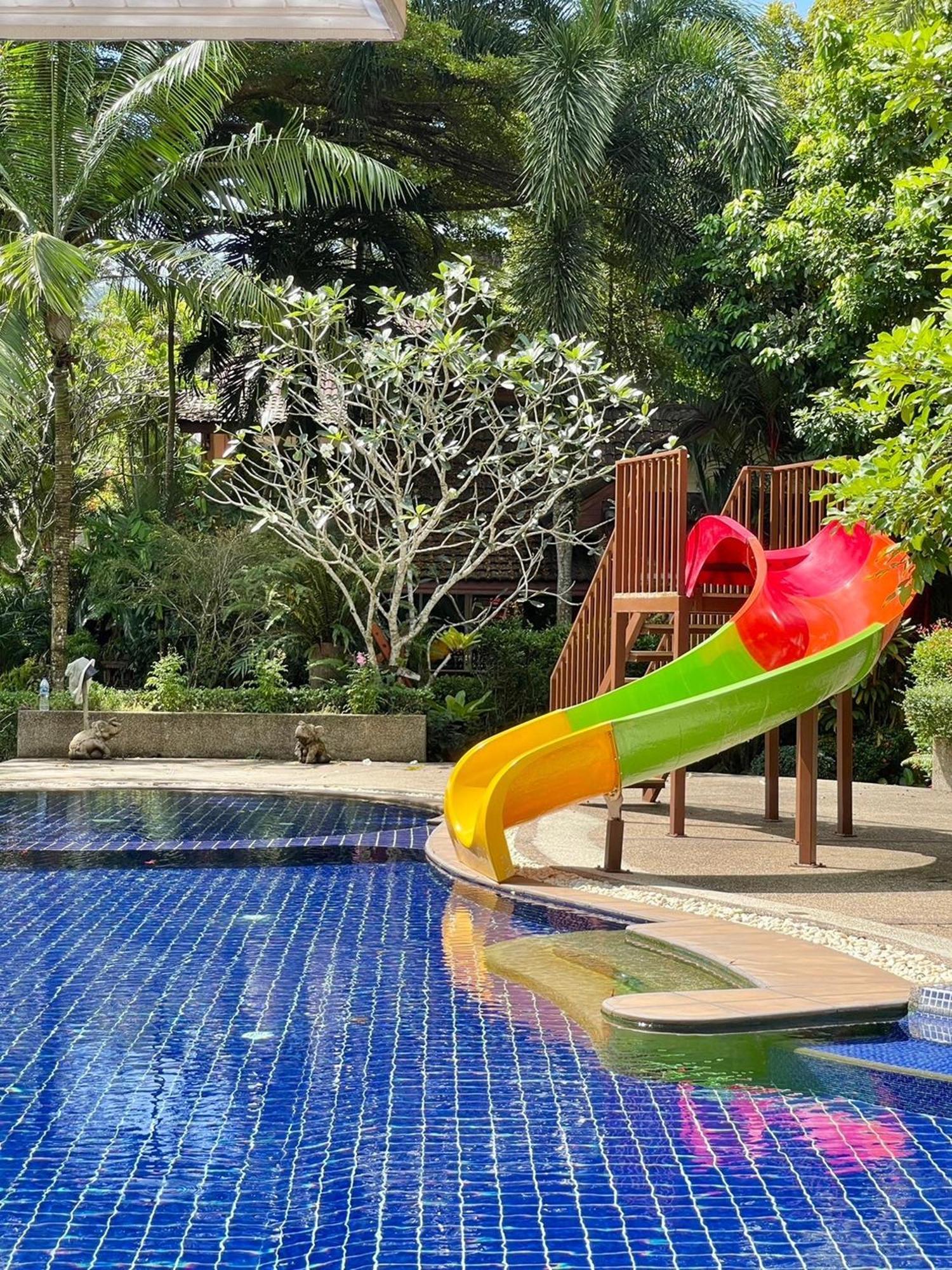 Thai Modern & 