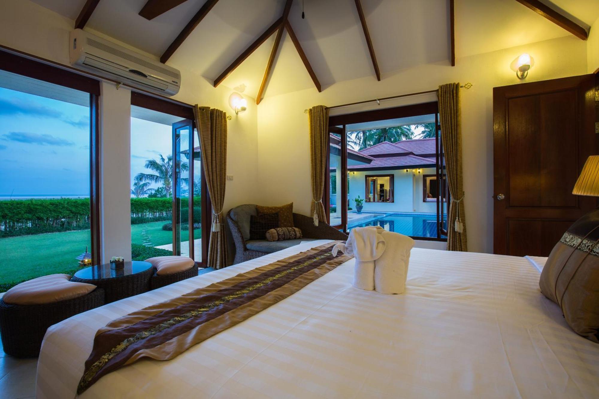 Baan Tawan Chai * Praia de Laem Set