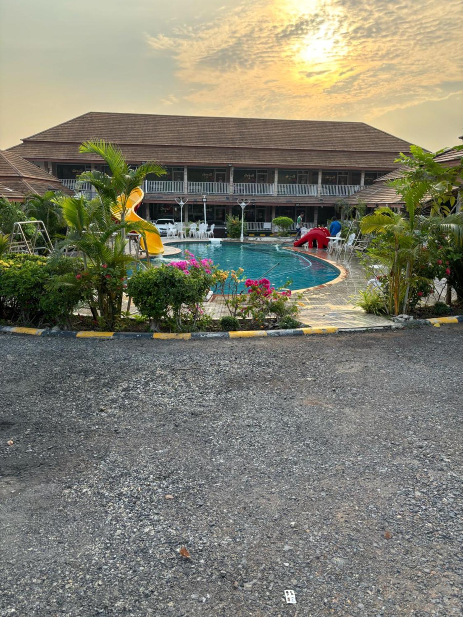 Baan Dara