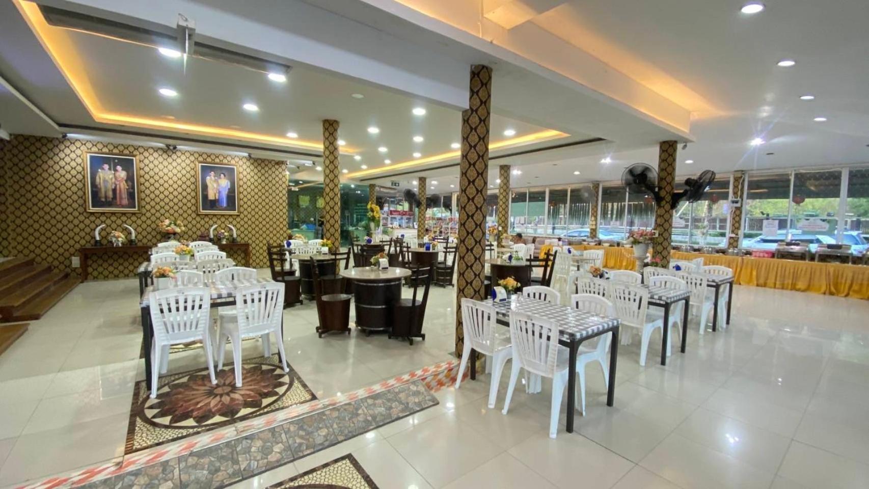 Baan Dara Resort