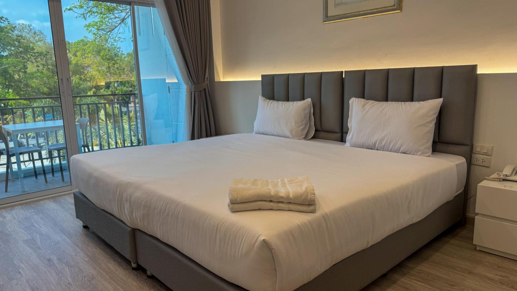 Baan Suan Khun Ta And Golf