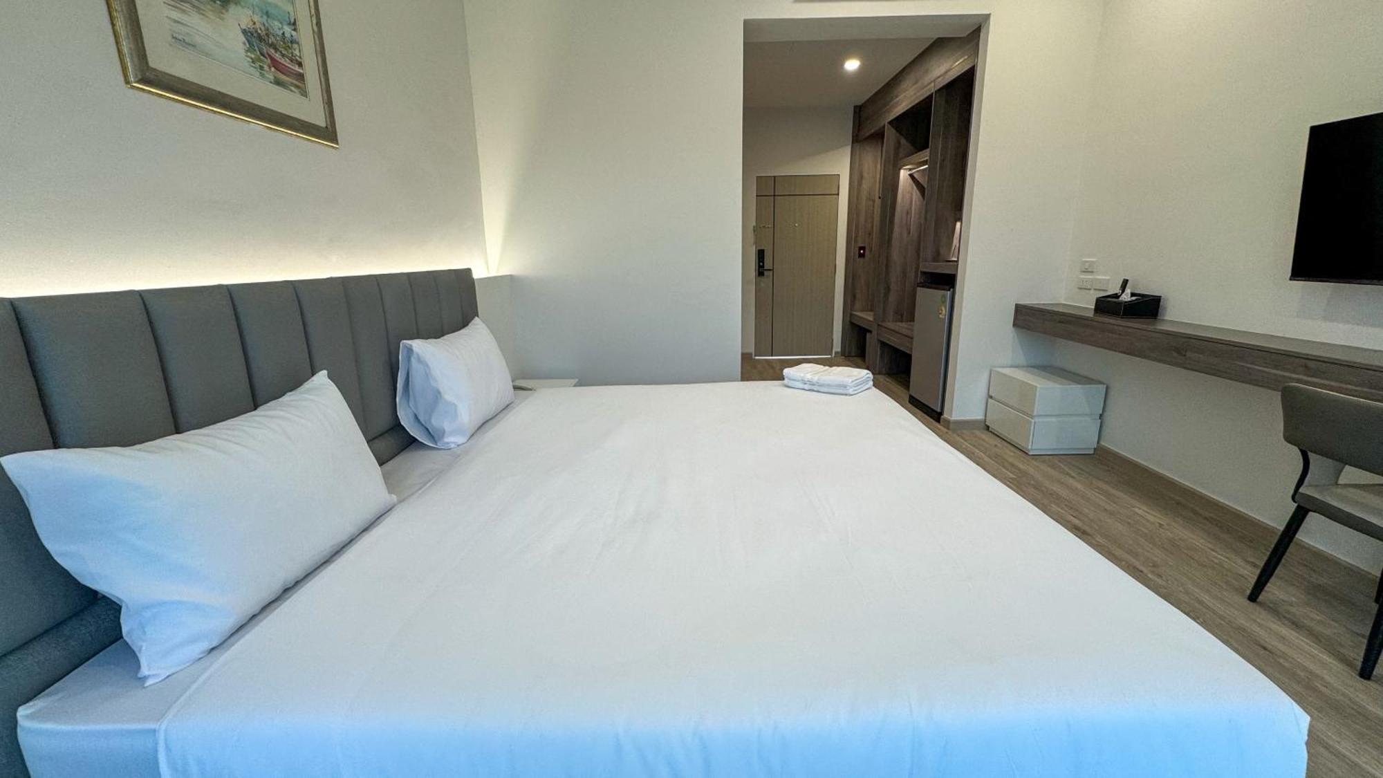 Baan Suan Khun Ta And Golf