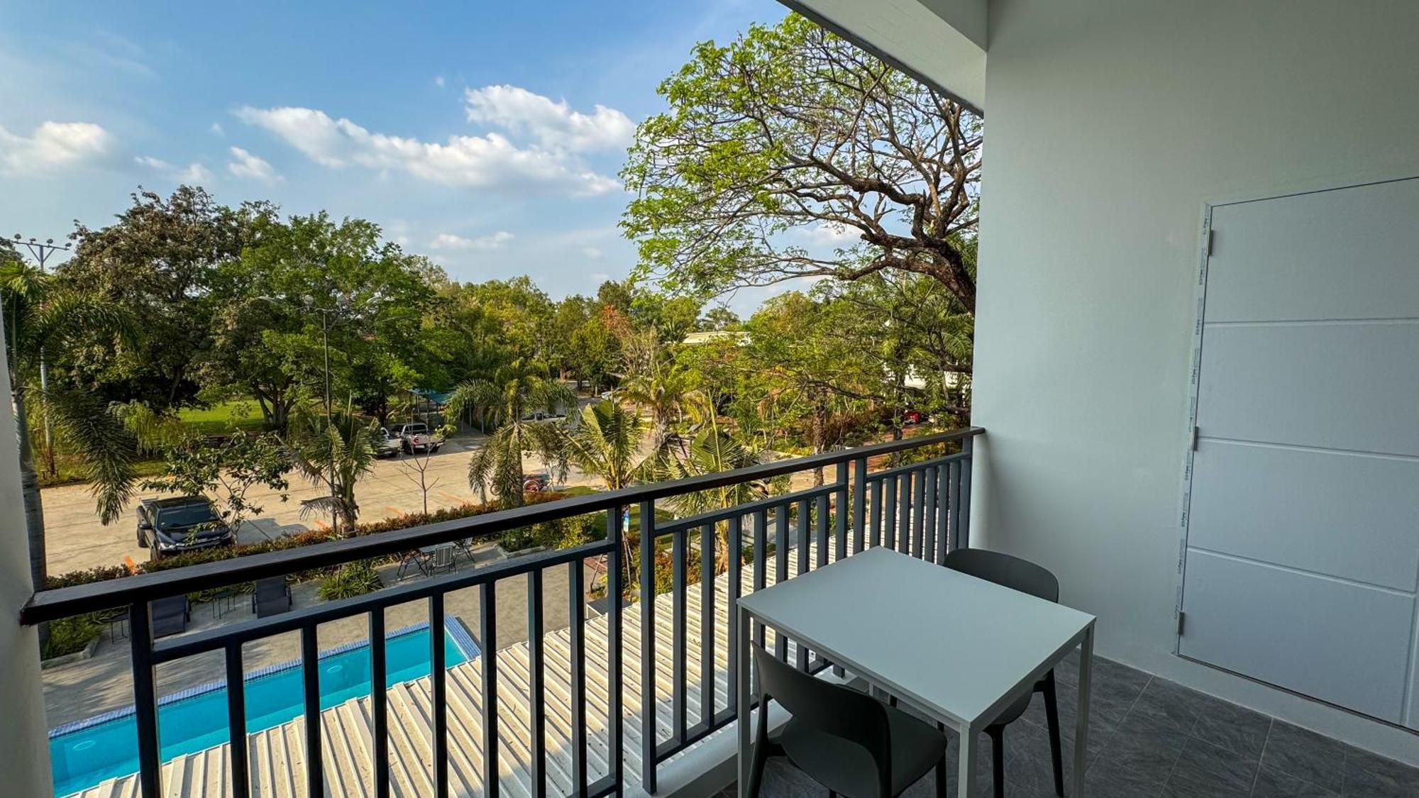 Hotel Baan Suan Khun Ta And Golf