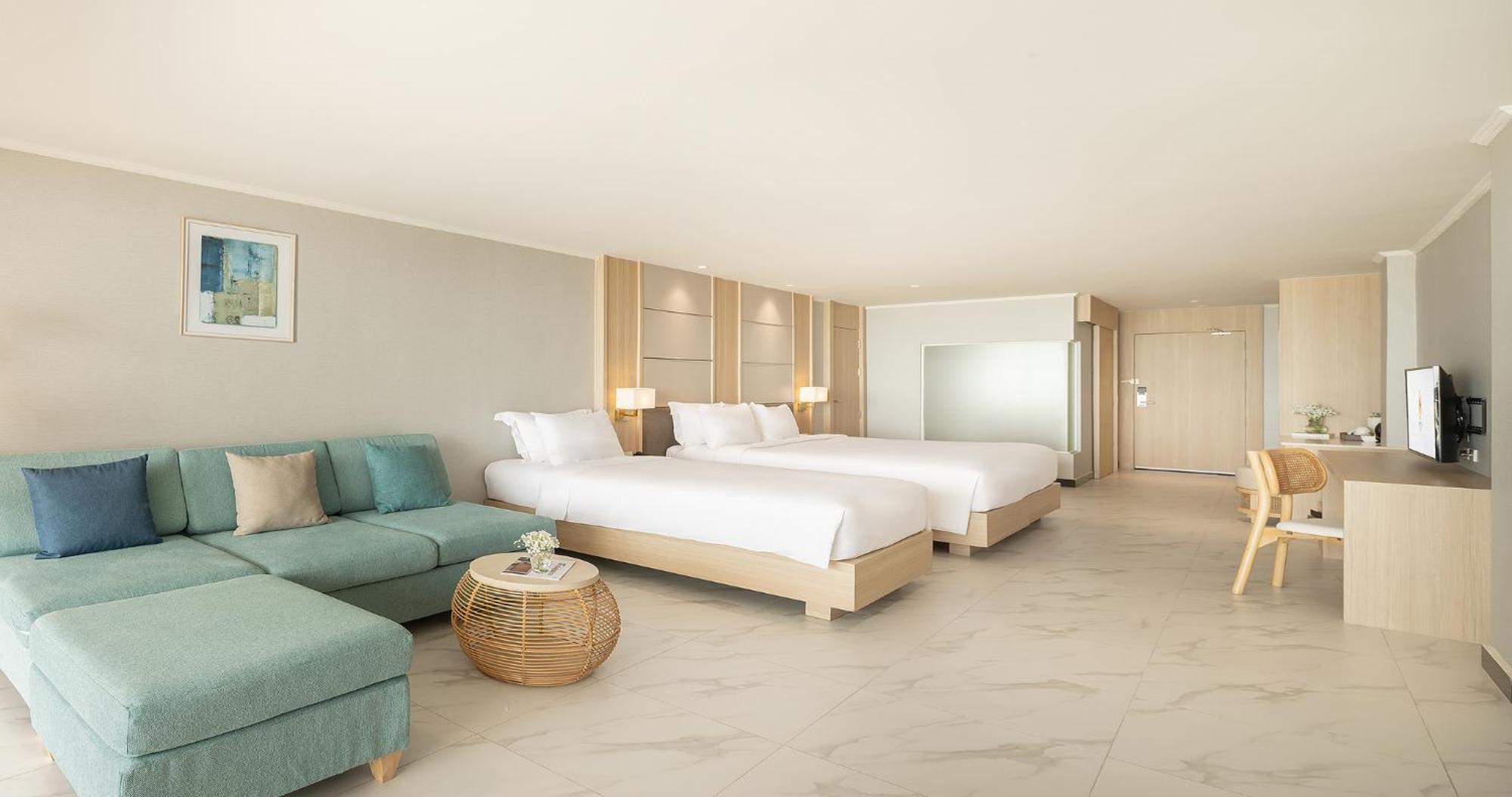 Hotel Eastin
