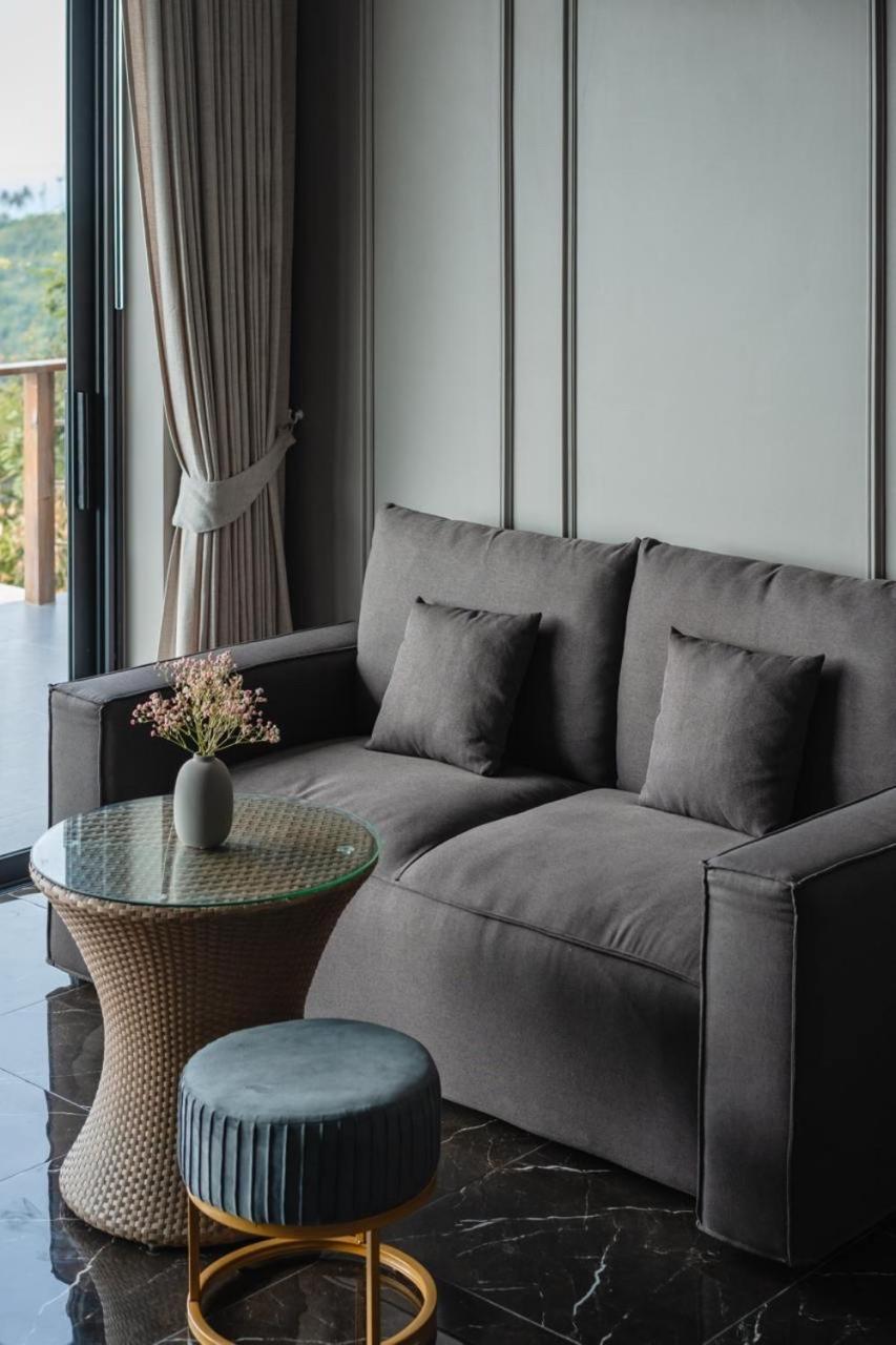 Villa So Zen, New, Luxury, Full Sunset Sea View *