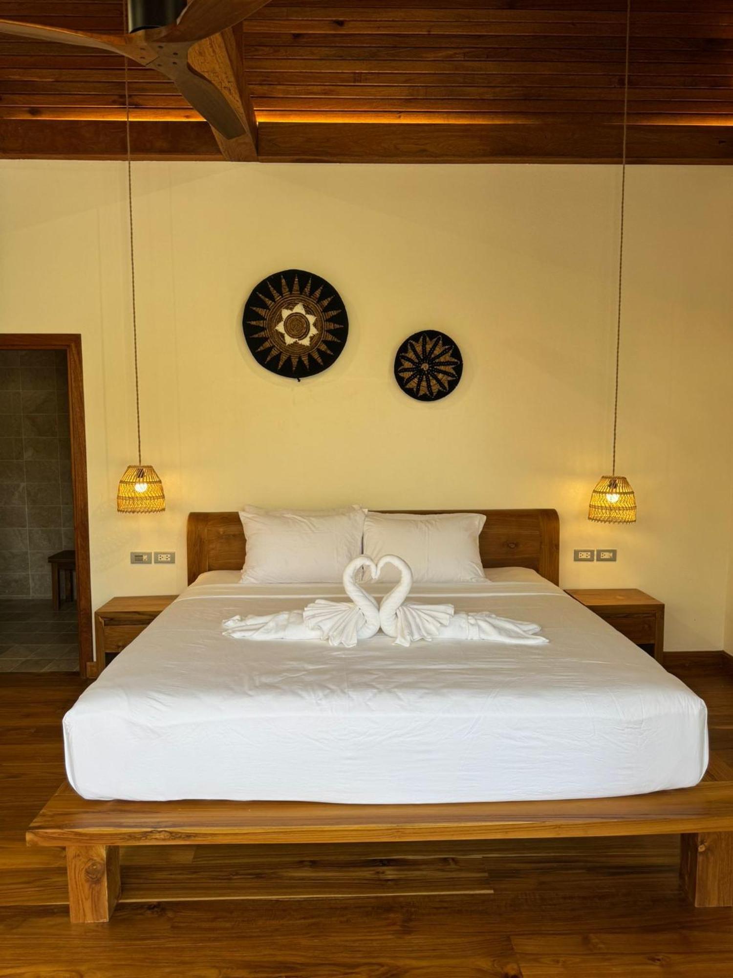 Resort Moons Sunset Koh Lipe