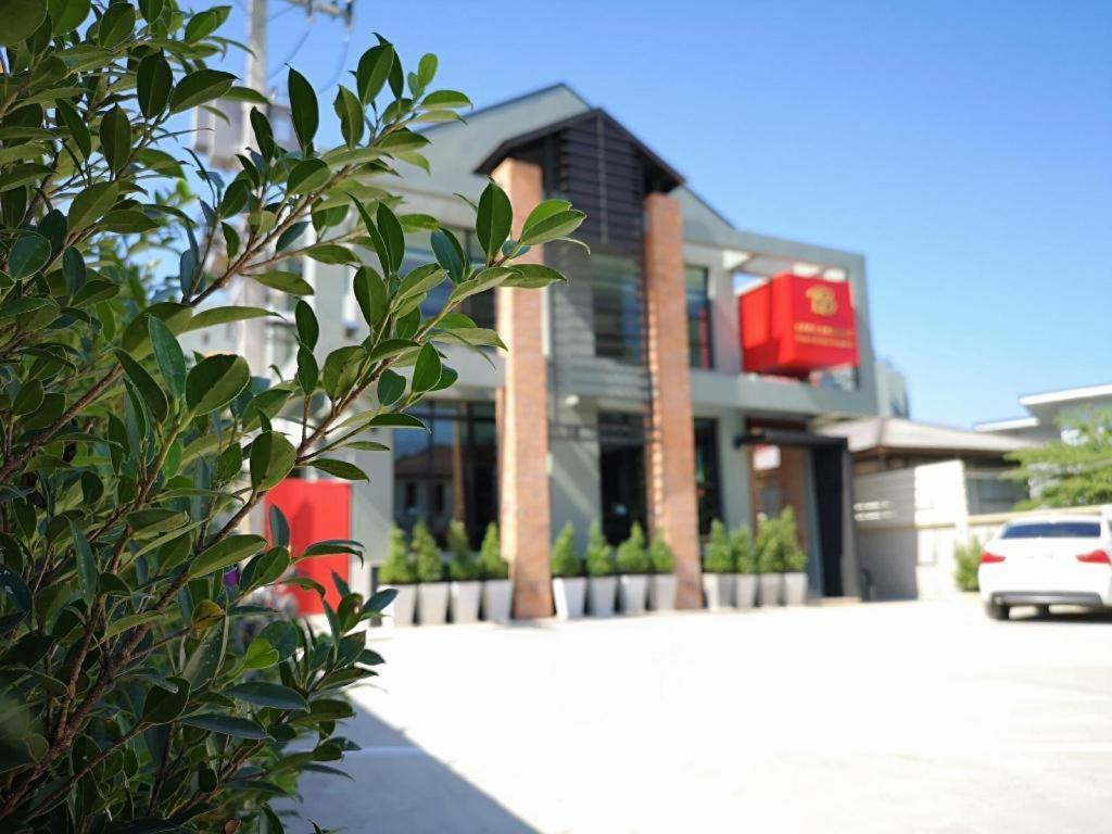 Baan Hotel