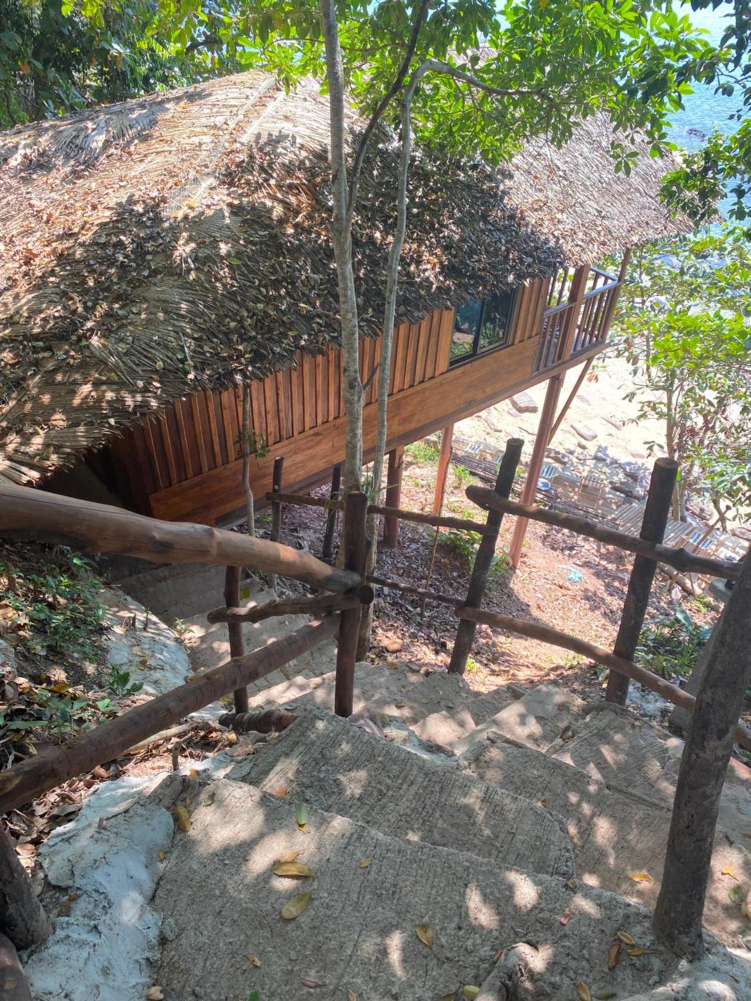 Velora Bay * Koh Jum