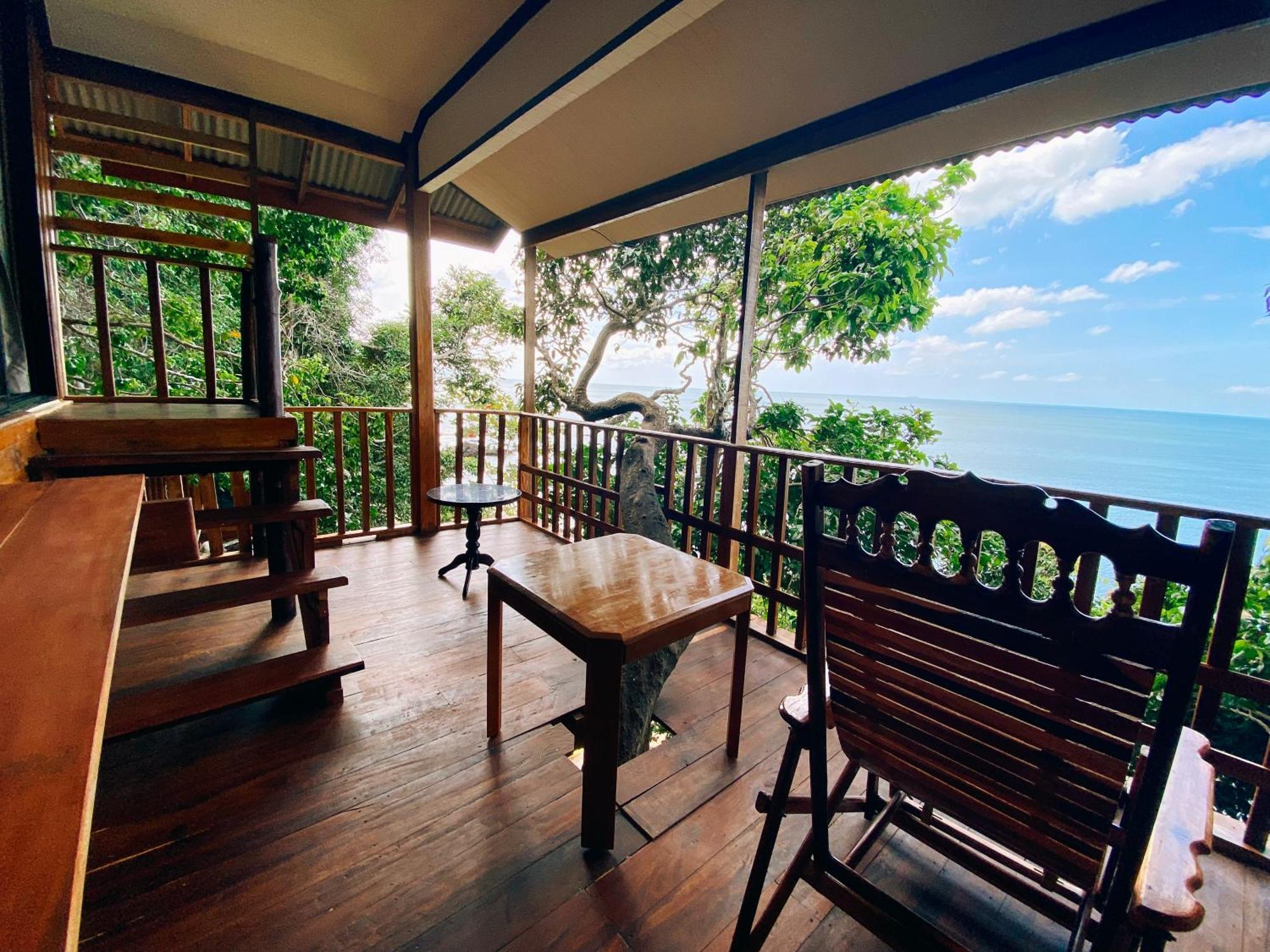 Velora Bay Resort