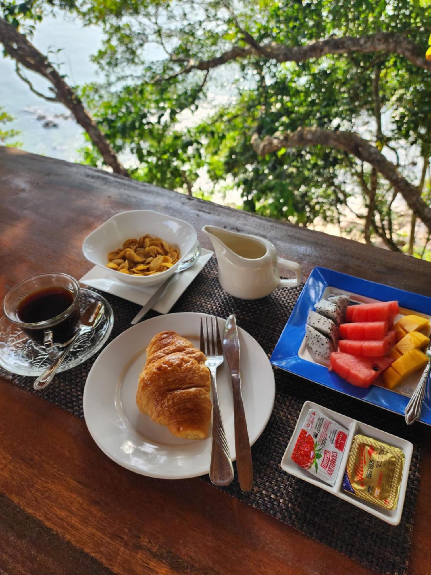Velora Bay Koh Jum