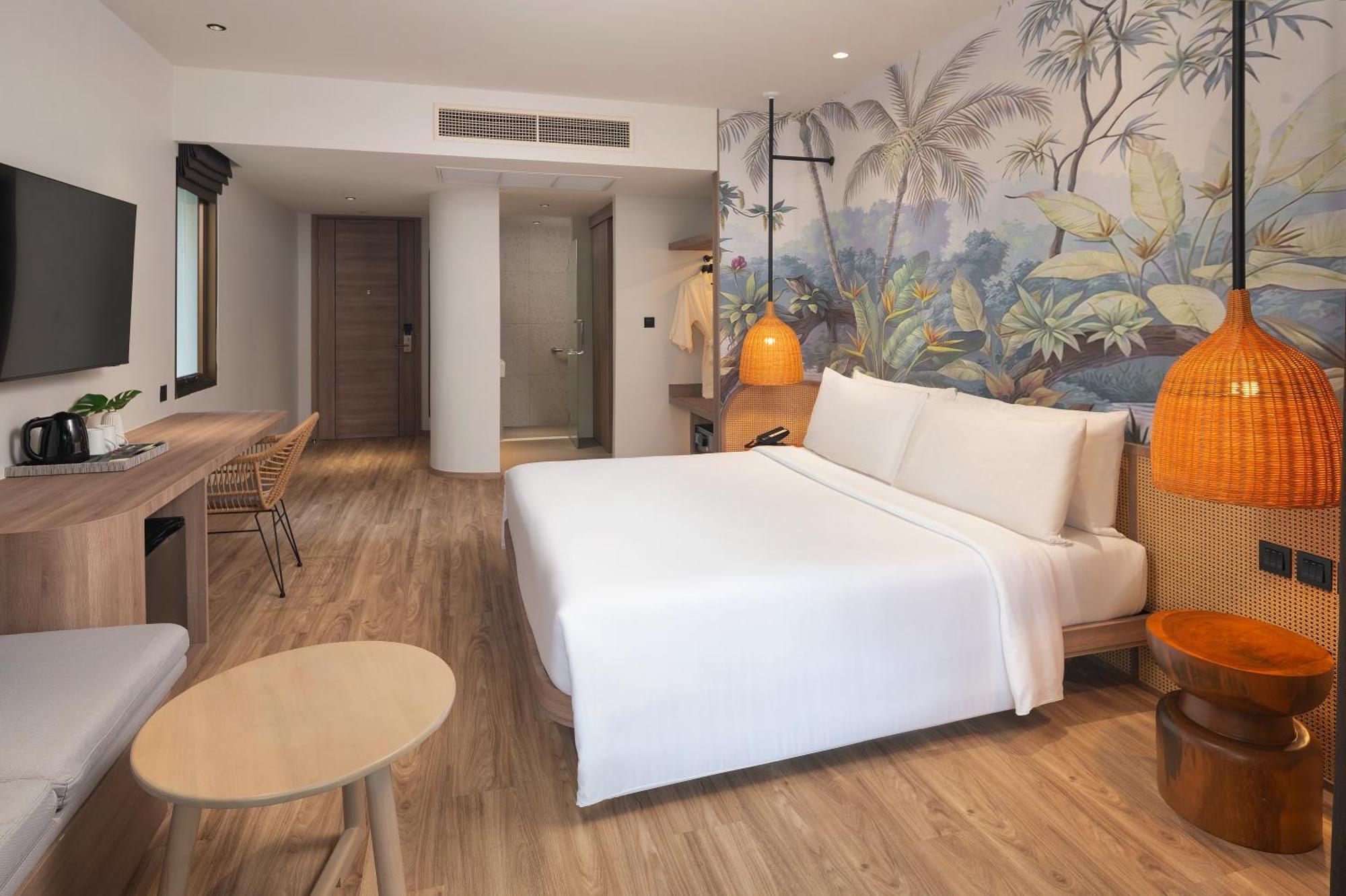 Resort The Tide 4*