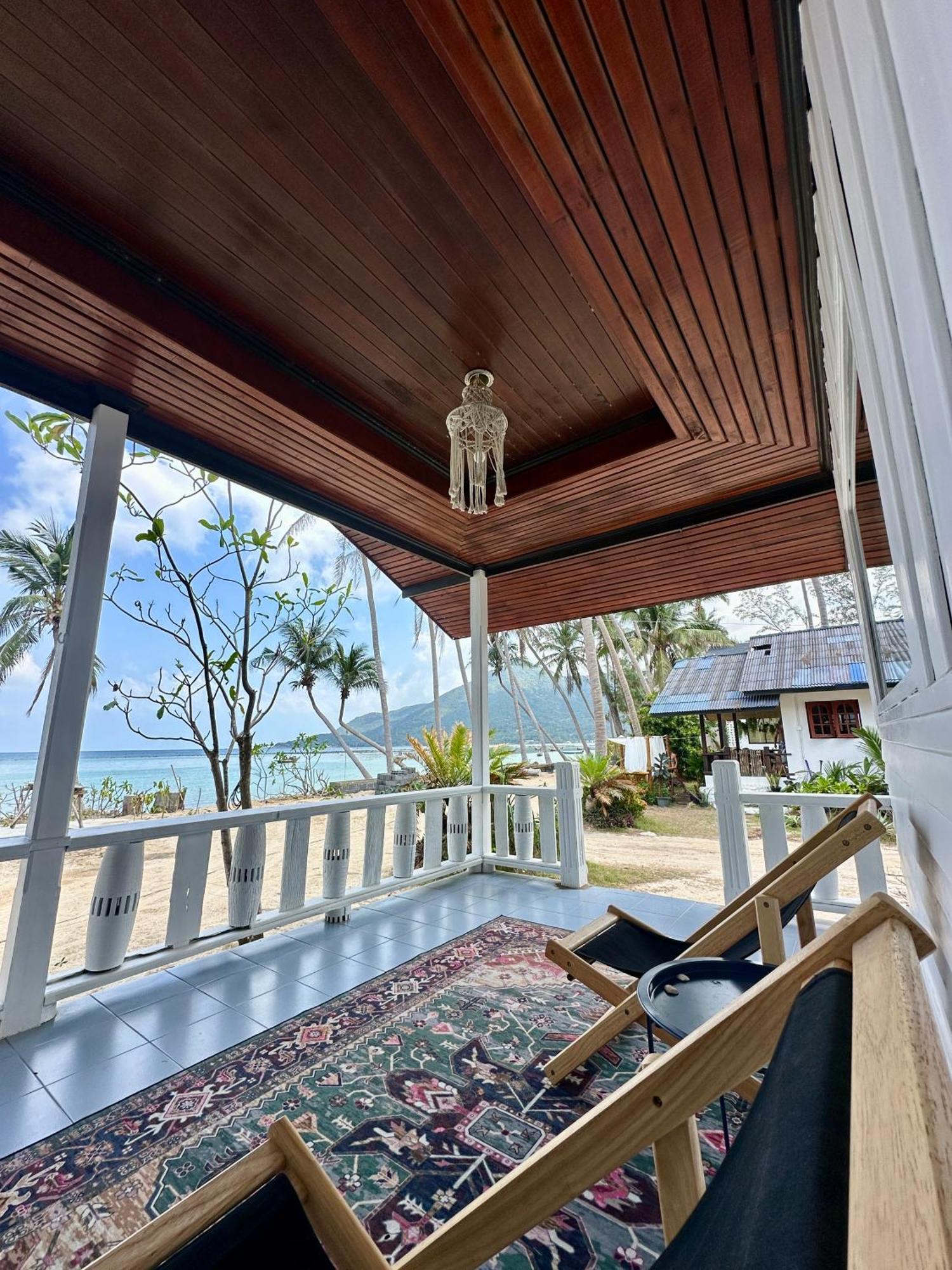 Casa de férias Beachfront House In Chaloklum