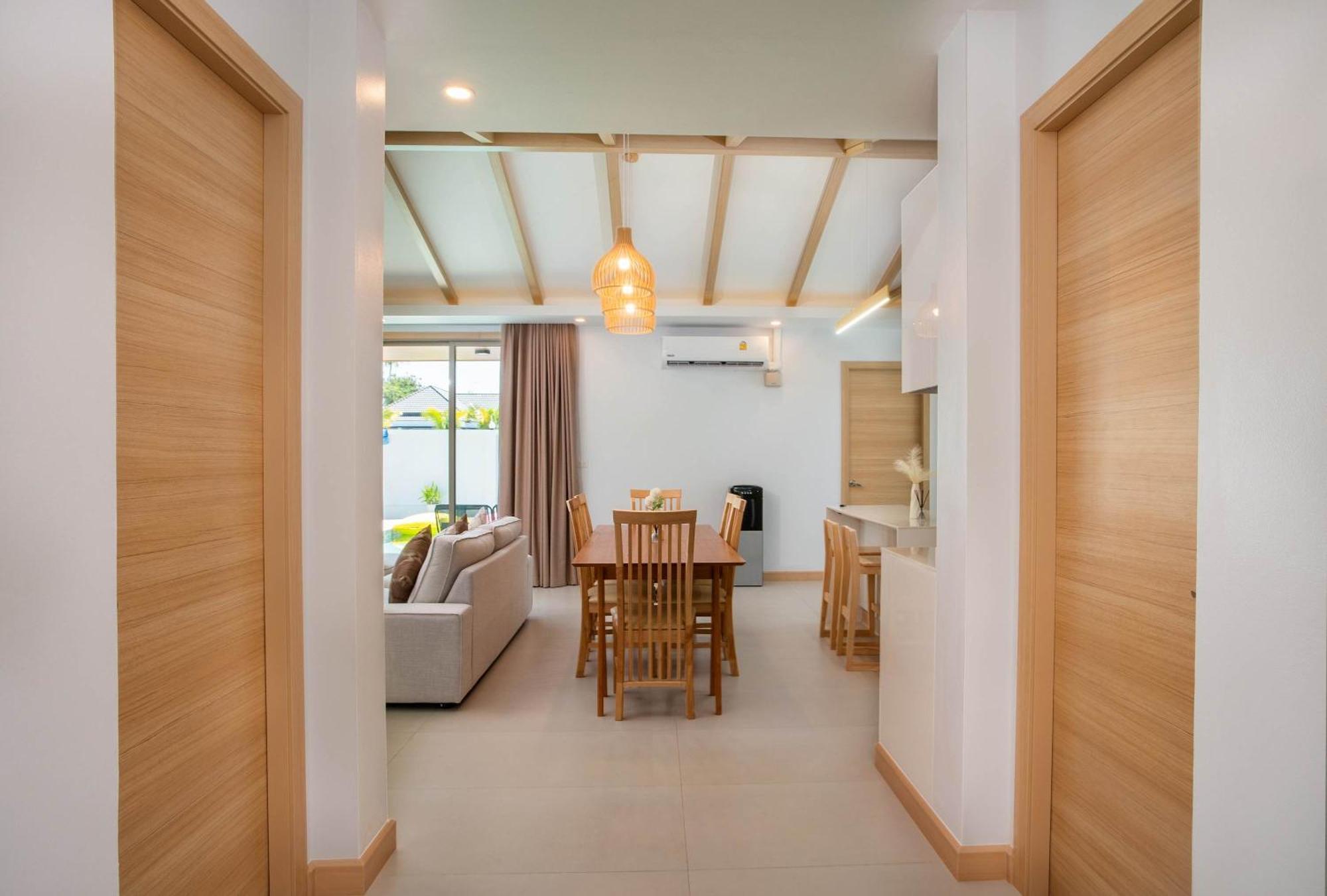 Sienna - Unique 3br Getaway In Phuket Rawai