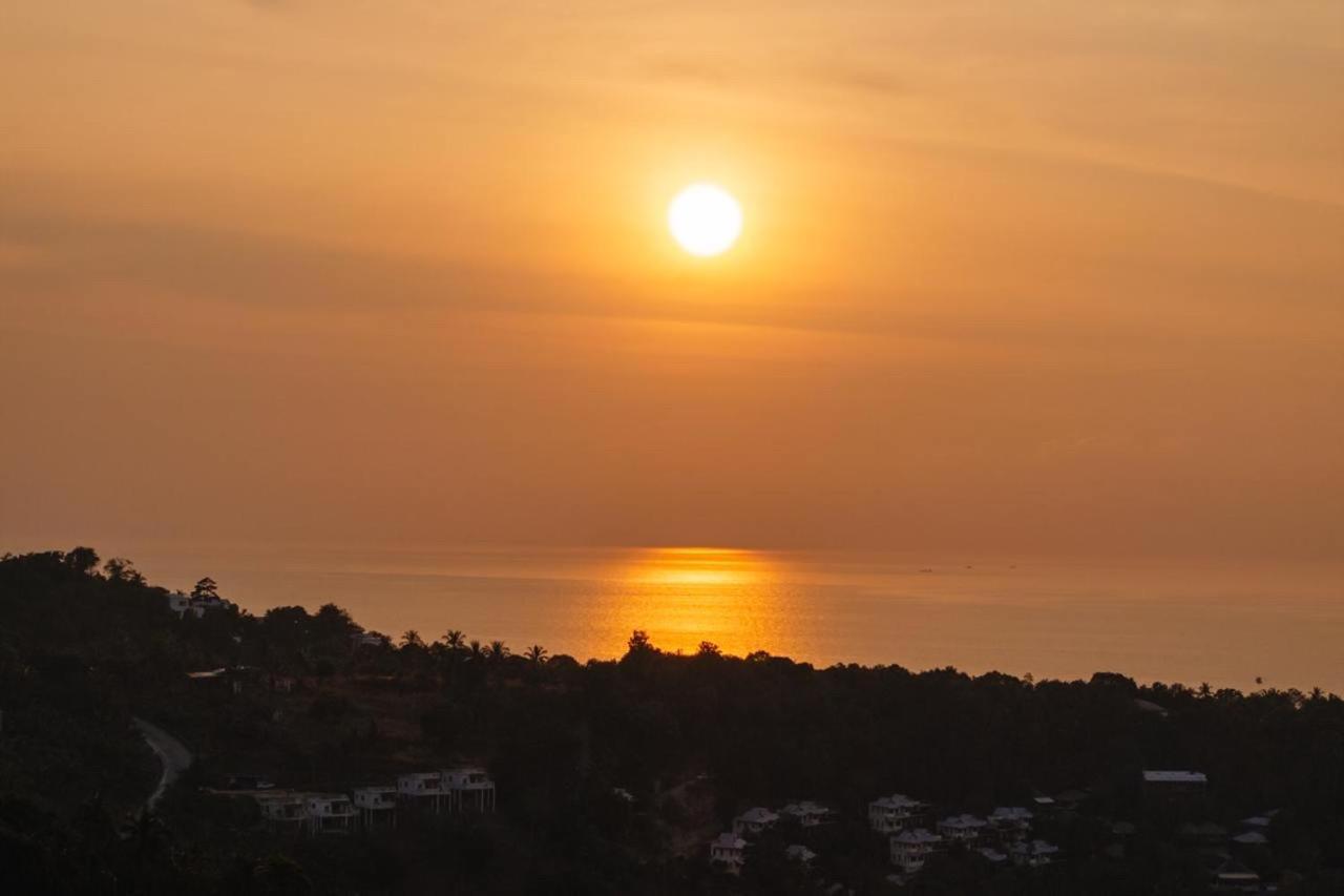 So Sky, New, Luxury, Full Sunset Sea View Villa *