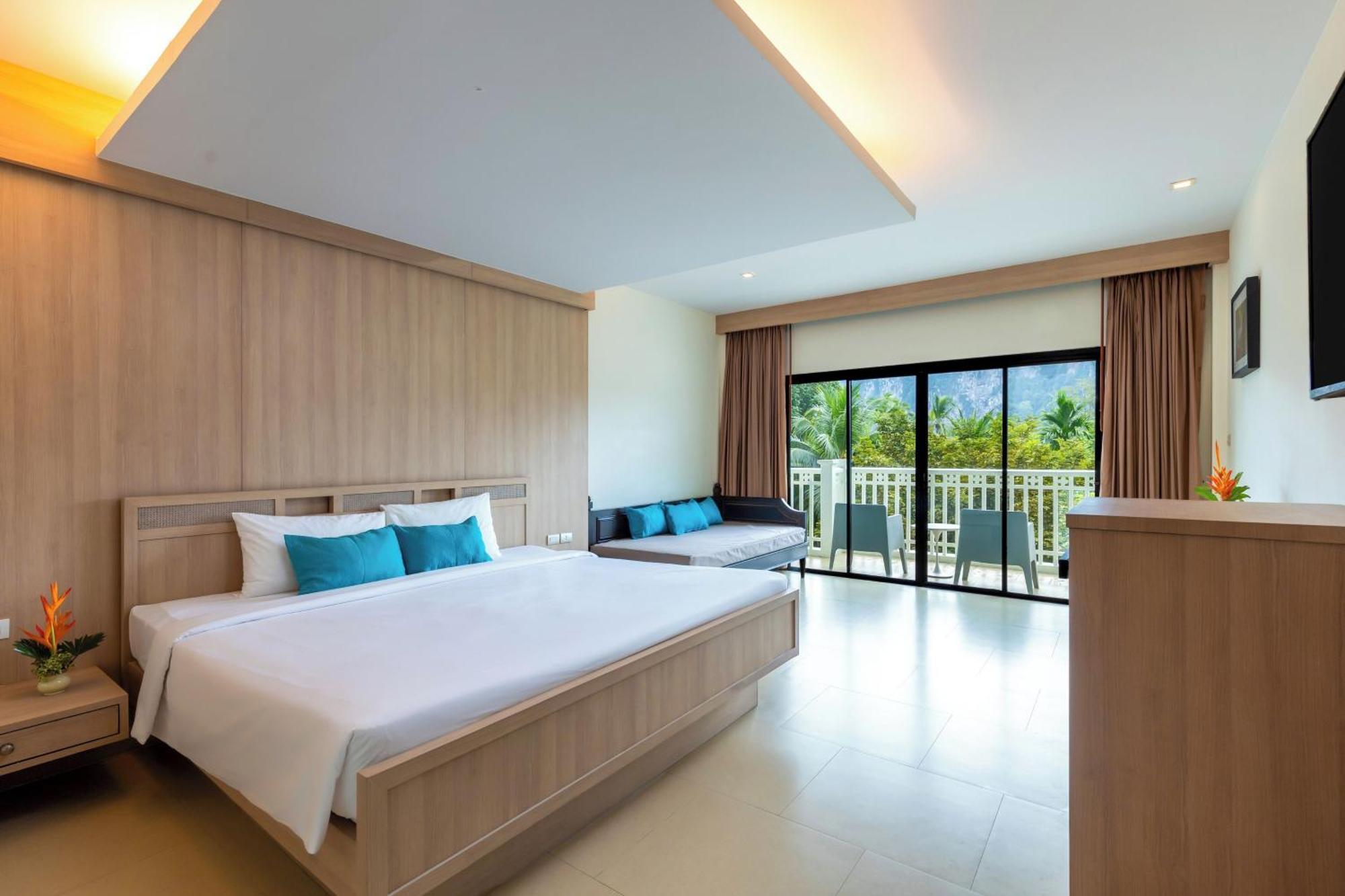Krabi Tipa Resort 4*