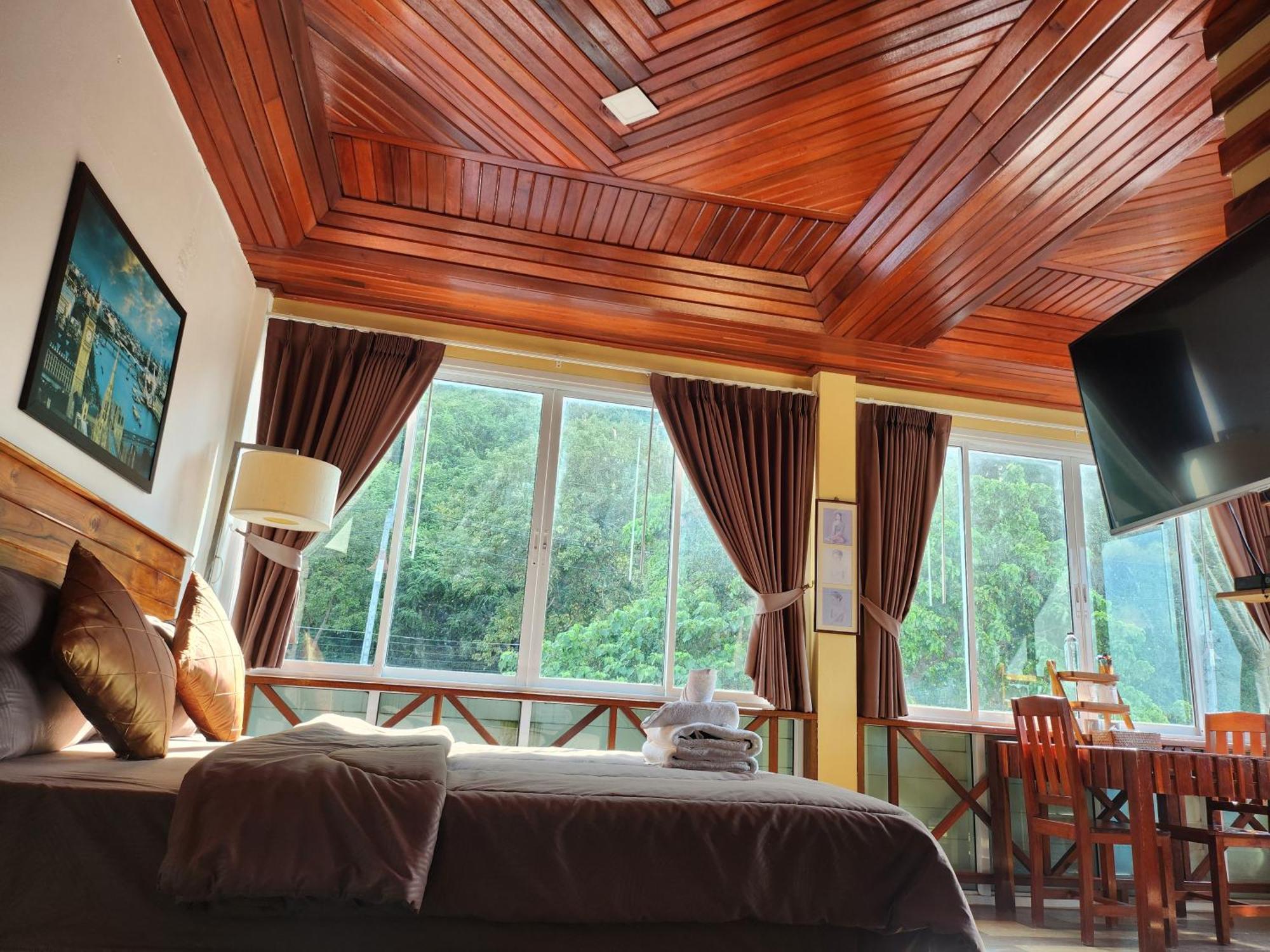 Guest house Mountain View *