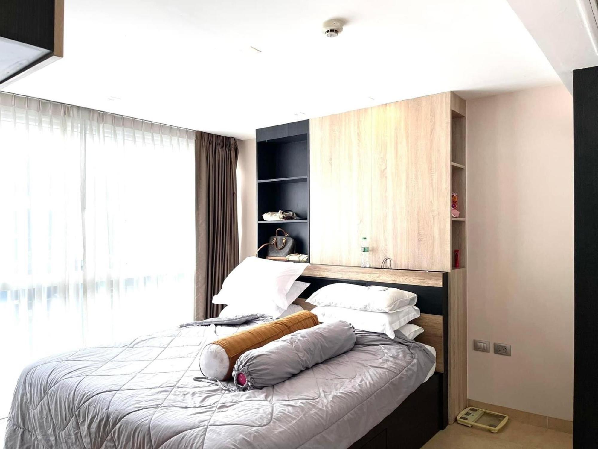Apartment 2 Bedrooms Near