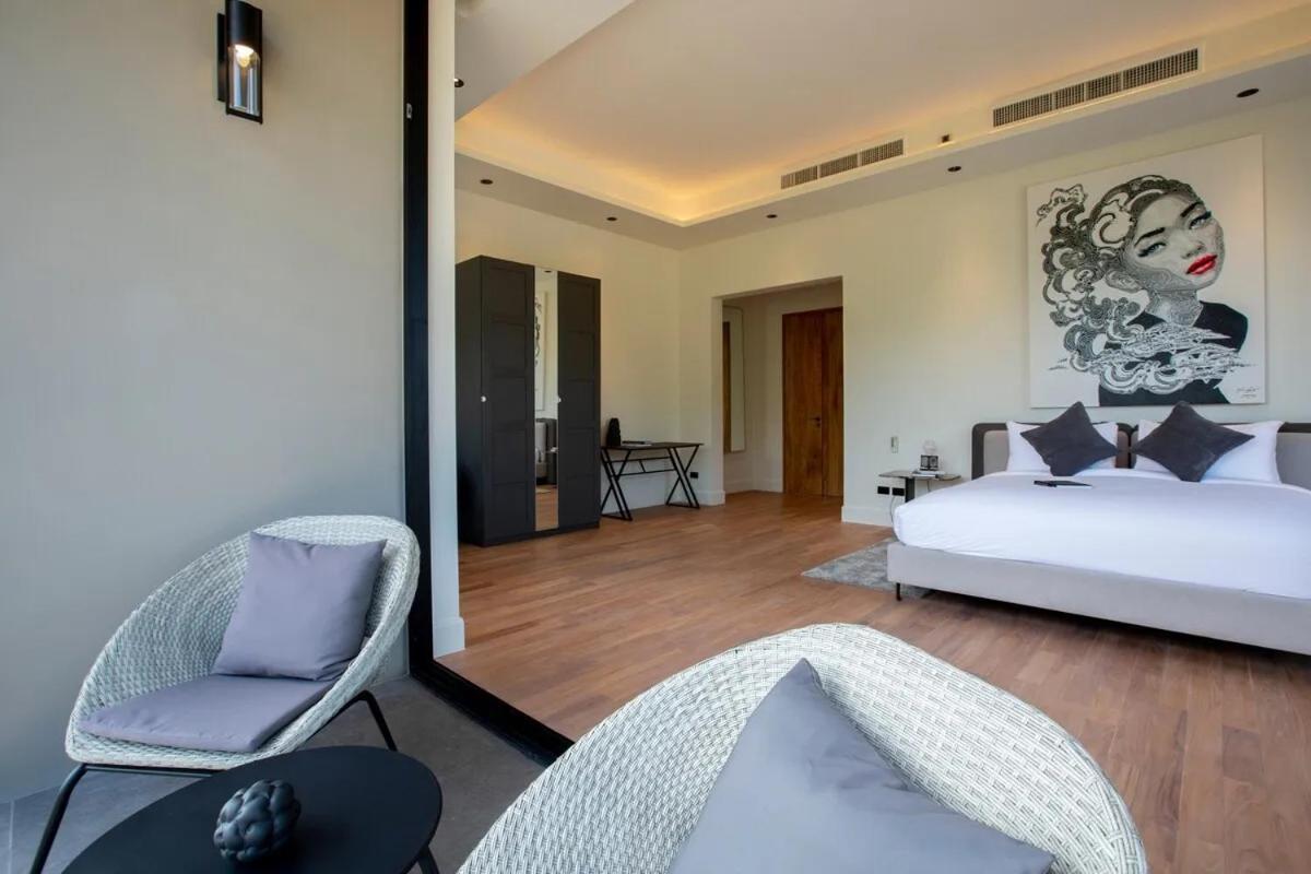 Raphy - Palatial & Luxurious Retreat Pousada