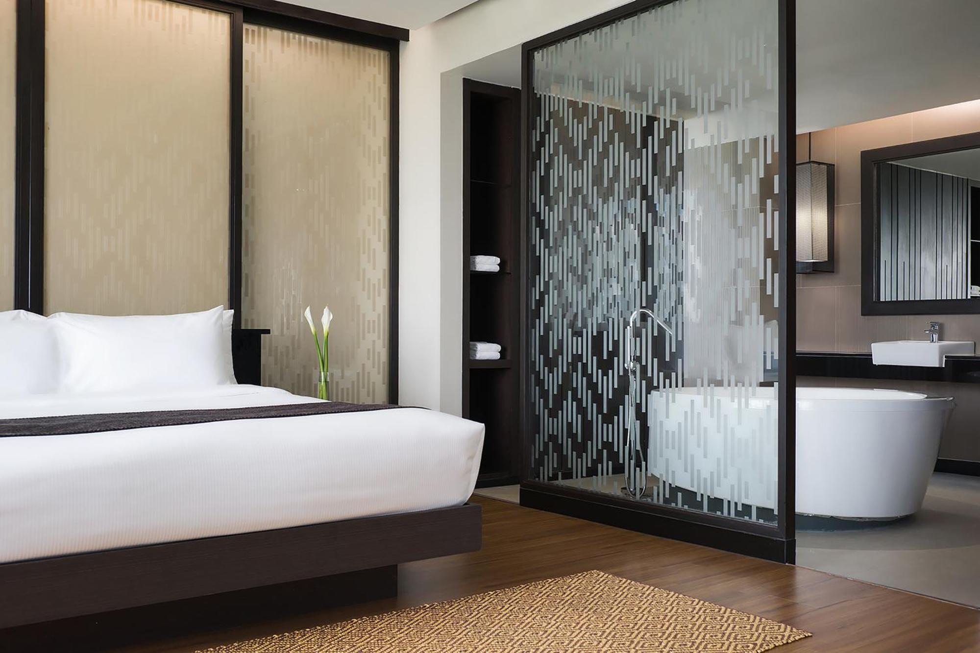 Avani & Convention Centre 5*
