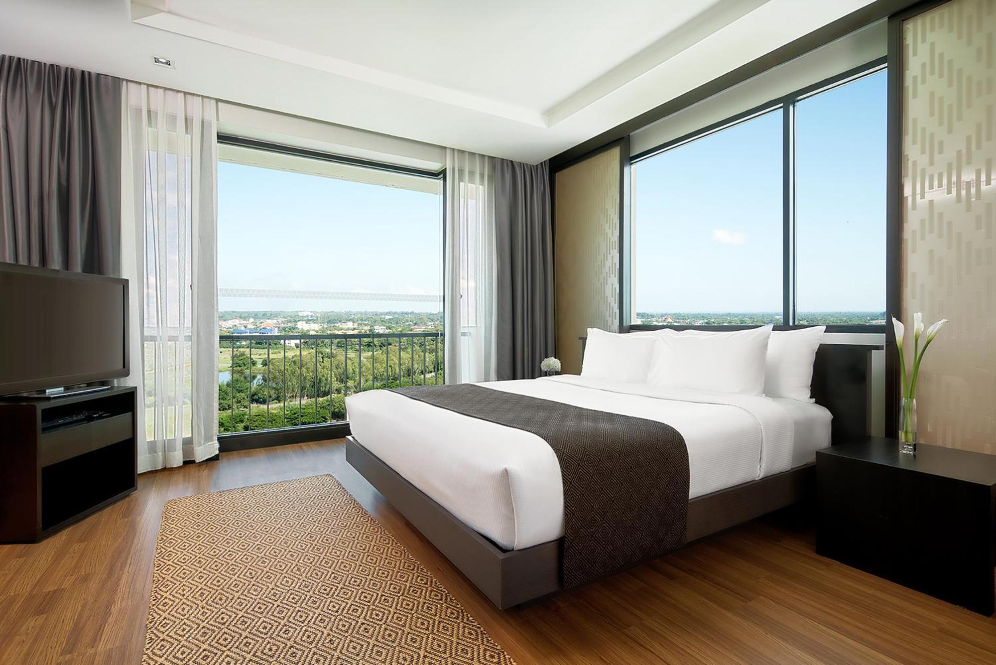 Avani & Convention Centre
